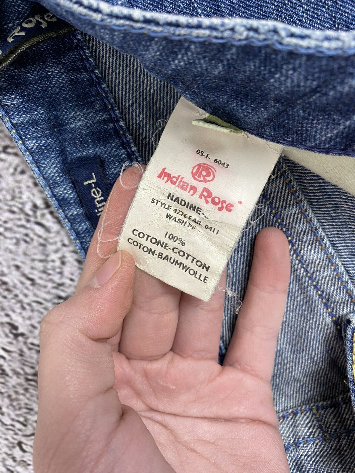 Vintage Vintage Y2K 00s style bootcut faded jeans streetwear Size 30" / US 8 / IT 44 - 6 Thumbnail