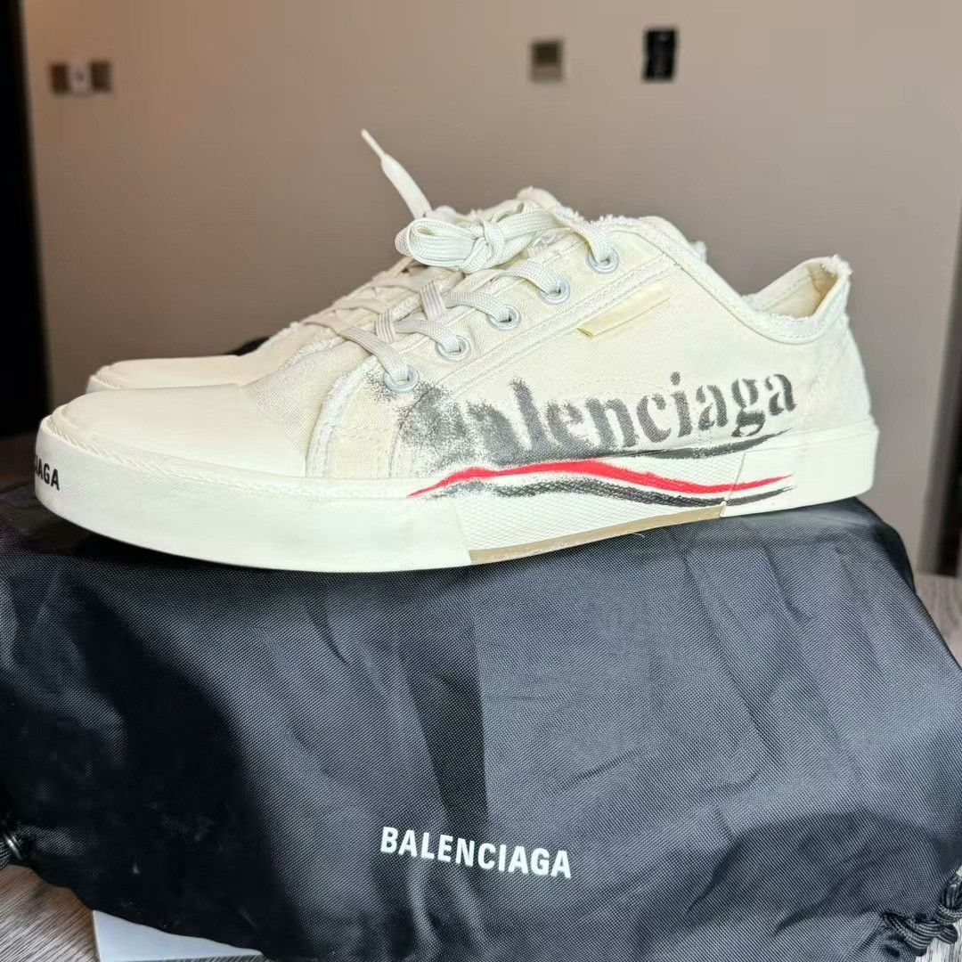 Balenciaga Balenciaga Canvas Lowtop Sneakers 44 Men Size US 10.5 / EU 43-44 - 1 Thumbnail