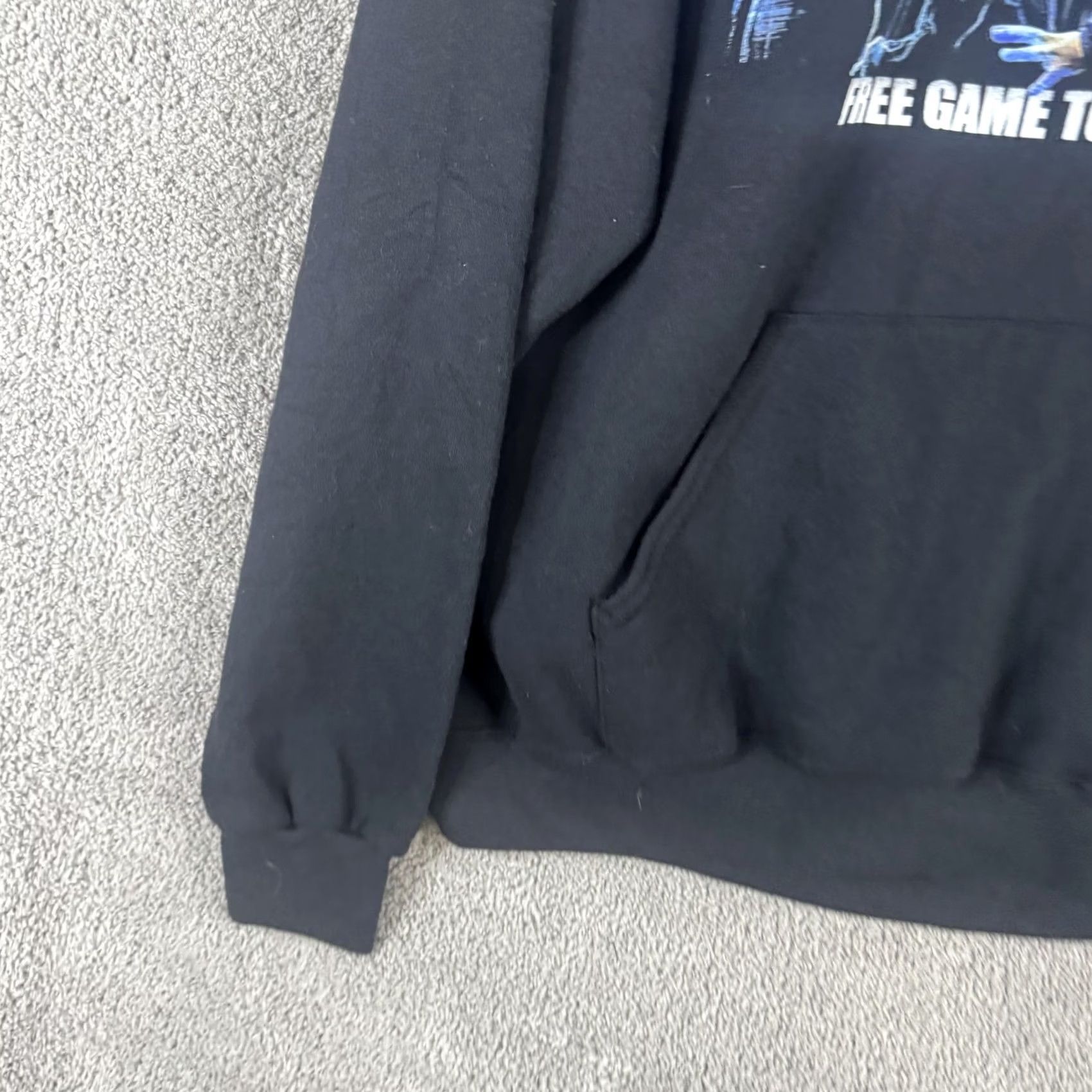 Vintage Mount Westmore Hoodie Mens M Black Fleece Sweatshirt Graphic Print Front Back Free Game Tour 2022 Hip Hop Concertwear Logo Pockets Size US M / EU 48-50 / 2 - 2 Thumbnail