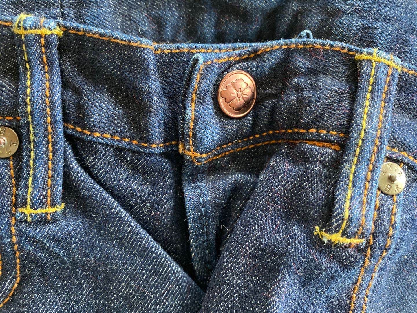 Evisu OG Vintage Multi-Pocket Selvage Denim (Logo Stitched） Size US 30 / EU 46 - 10 Thumbnail