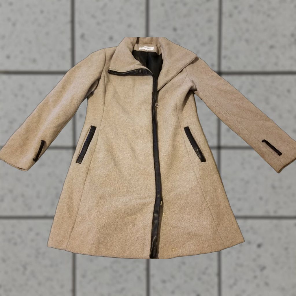 Calvin Klein VINTAGE? Calvin Klein Wool Jacket Beige 8 Women Coat Basic Jacket Womens Wool Jacket Size M / US 6-8 / IT 42-44 - 1 Thumbnail