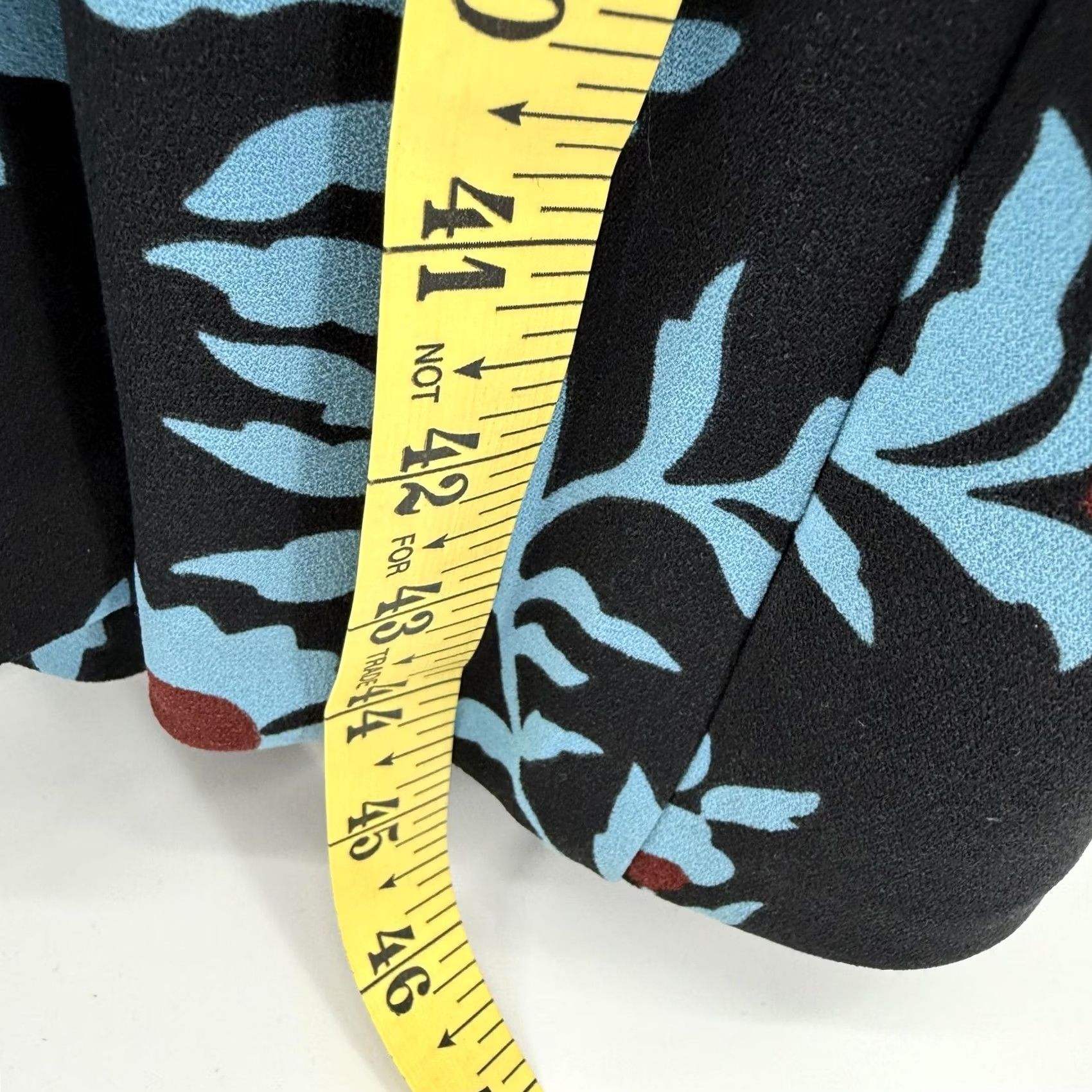 Boden Boden Dress Womens 4R Black Blue Floral Print Short Sleeve Fit Flare Zip Casual Polyester Dress Size 27" / US 4 / IT 40 - 5 Thumbnail