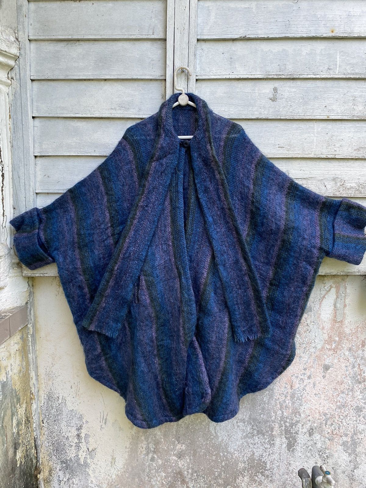 Donegal Tweed Donegal Design Handwoven Mohair Shawl Strap Poncho Size US L / EU 52-54 / 3 - 1 Thumbnail
