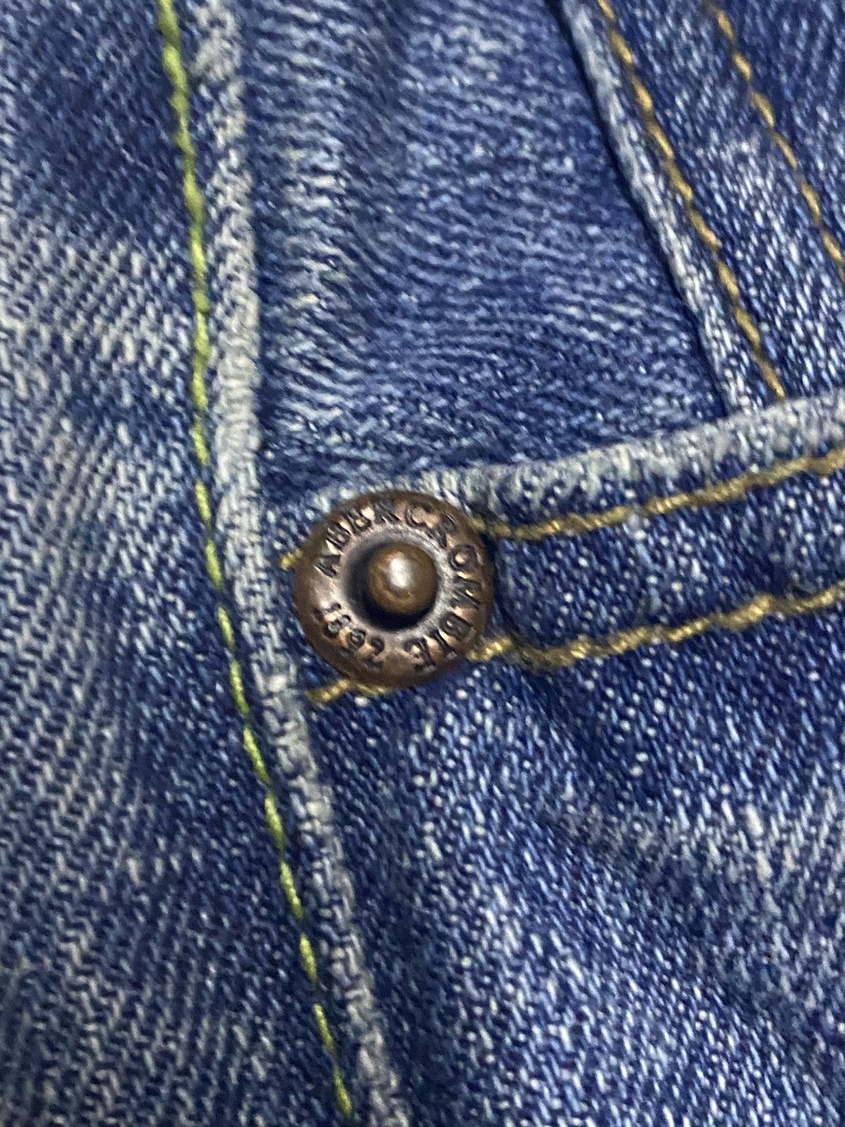 Abercrombie & Fitch Vintage Ambercrombie & Fitch Blue Wash Distressed Loose Jean Size US 31 - 10 Thumbnail