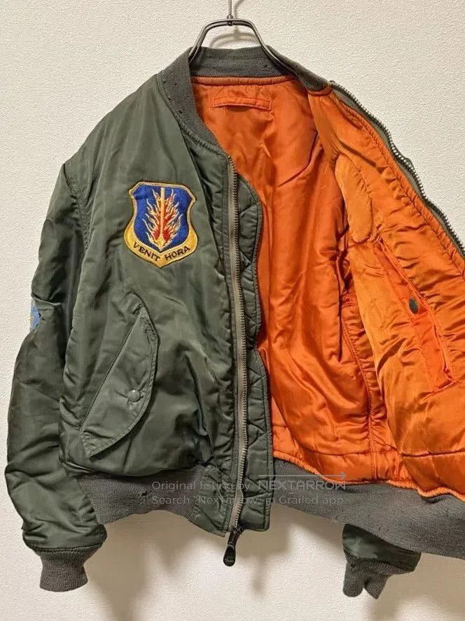 VINNY's Vintage Military MA-1 Flight Jacket. Size US M / EU 48-50 / 2 - 2 Thumbnail