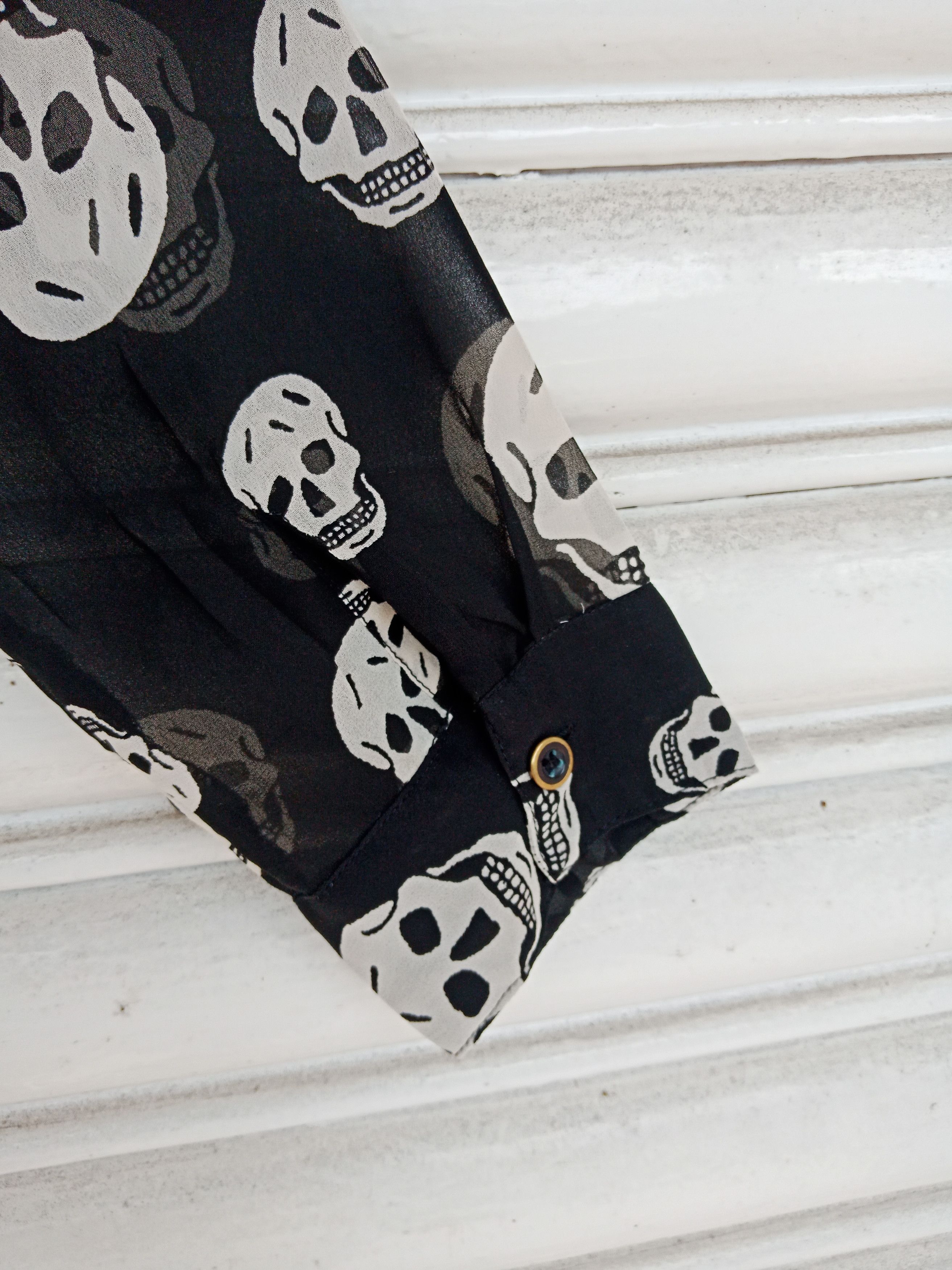 KMRii Fun & Flirt Overprint Skulls Paper Thin Size US M / EU 48-50 / 2 - 6 Thumbnail