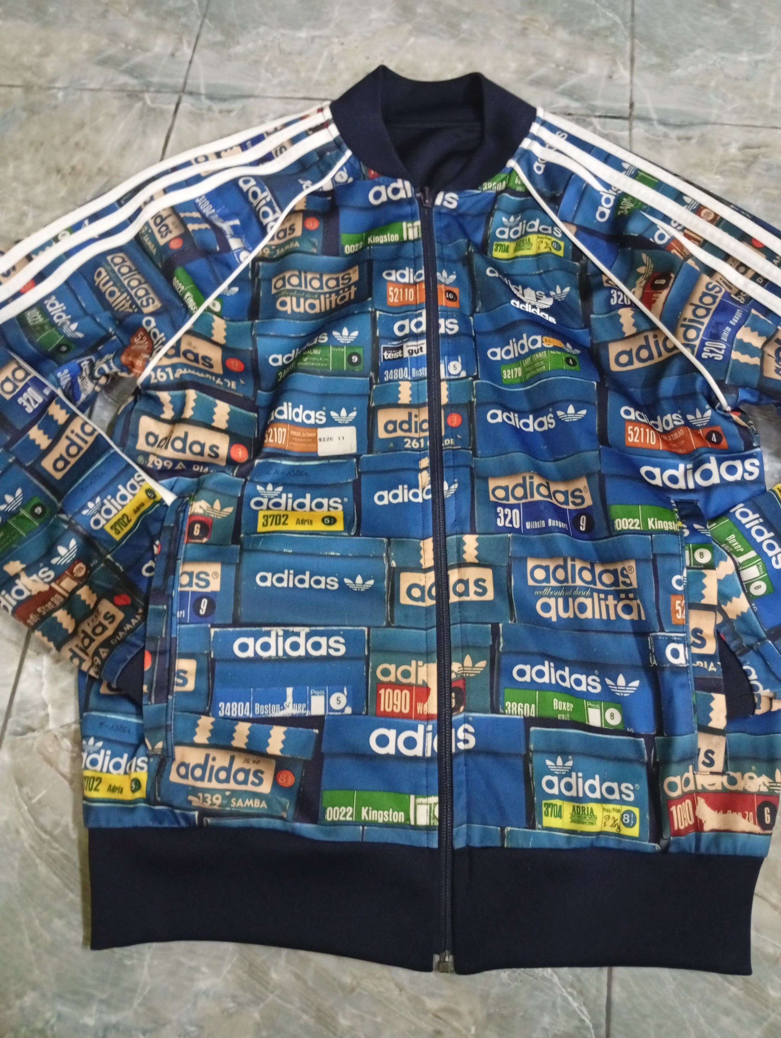 Adidas ADIDAS TRACKTOP X SHOEBOX X REVERSIBLE Size US M / EU 48-50 / 2 - 7 Thumbnail