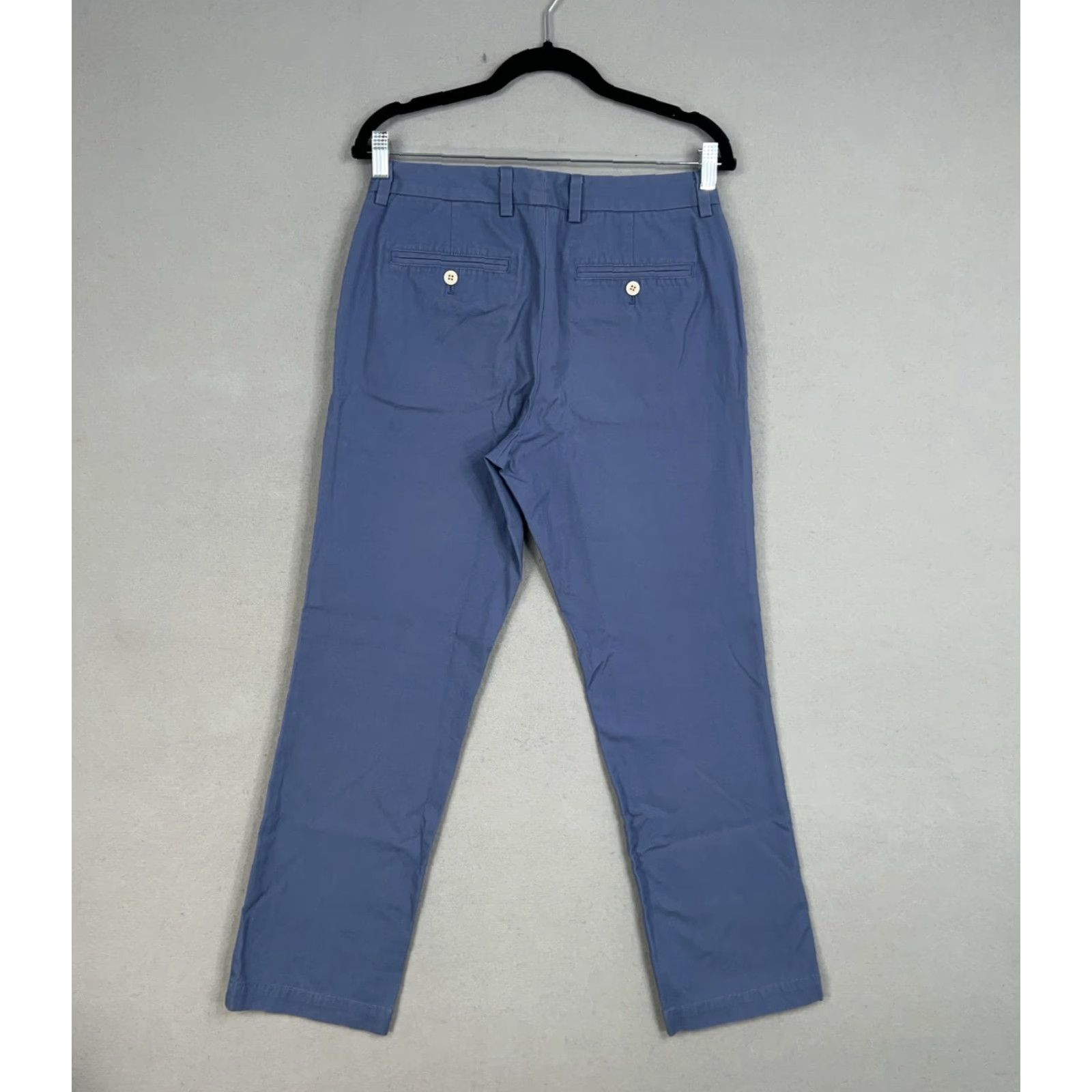 Vineyard Vines Vineyard Vines Pants Mens 30x30 Blue Chino Flat Front Casual Preppy Golf Slacks Mens Pants Blue Chino Flat Front Slacks Regular 30 Inseam 30 Size US 30 / EU 46 - 6 Thumbnail