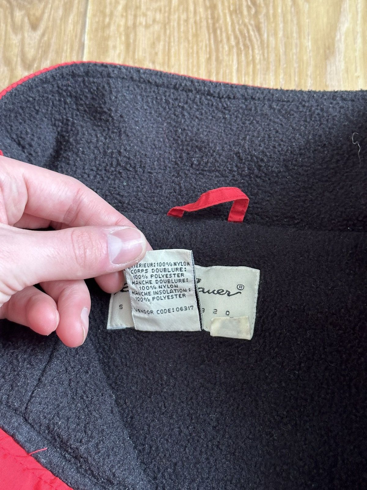 Eddie Bauer × Vintage Vintage Eddie Bauer Sherpa Lining Dirty Bomber Jacket Size US L / EU 52-54 / 3 - 5 Thumbnail