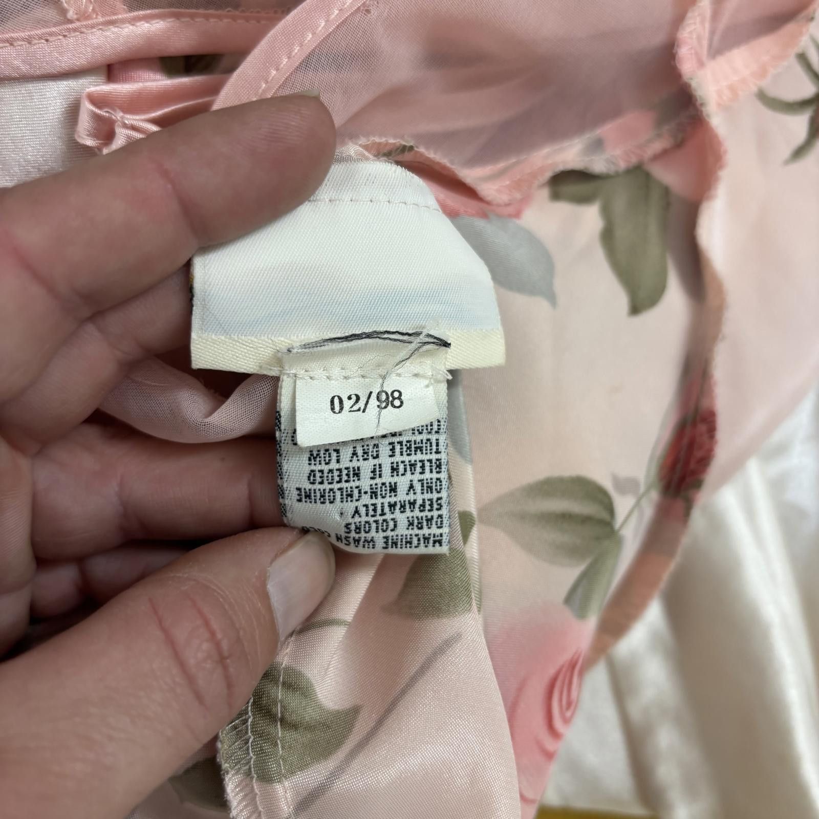 Other Vtg Romantic satin floral lingerie by Jaclyn Smith Size ONE SIZE - 6 Thumbnail