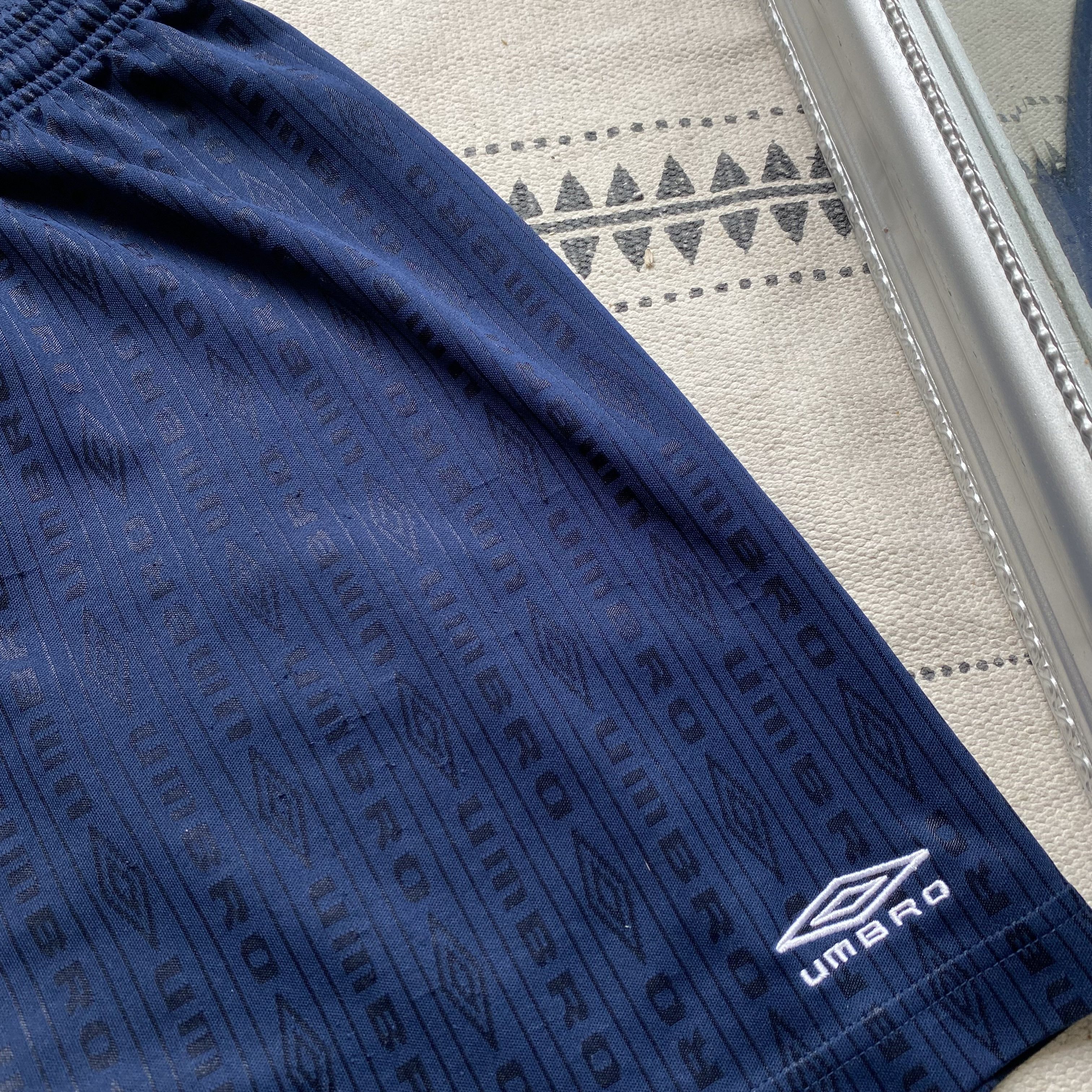 Umbro Vintage 90s Umbro training shorts Monogram Size US 36 / EU 52 - 5 Thumbnail