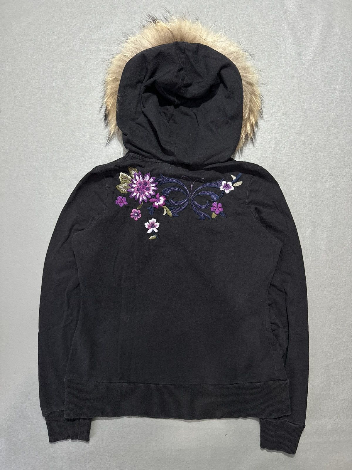 20471120 × Japanese Brand INTERNATIONAL CONCEPT EMBROIDERY FLOWER FUR ZIP BLACK HOODIE Size US S / EU 44-46 / 1 - 2 Thumbnail