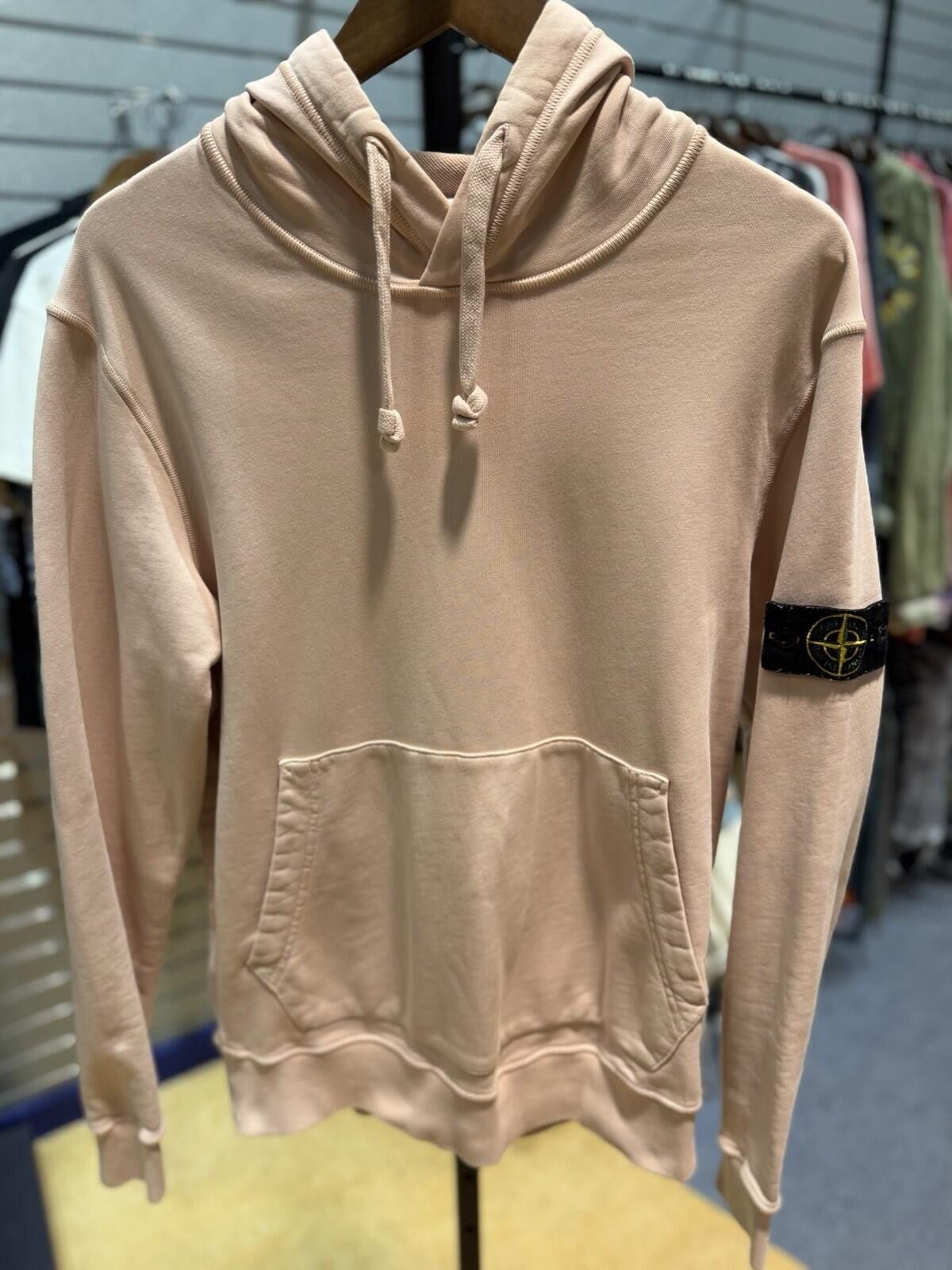 Stone Island STONE ISLAND ROSE QUARTZ COTTON PINK HOODIE (LARGE) Size US L / EU 52-54 / 3 - 3 Thumbnail