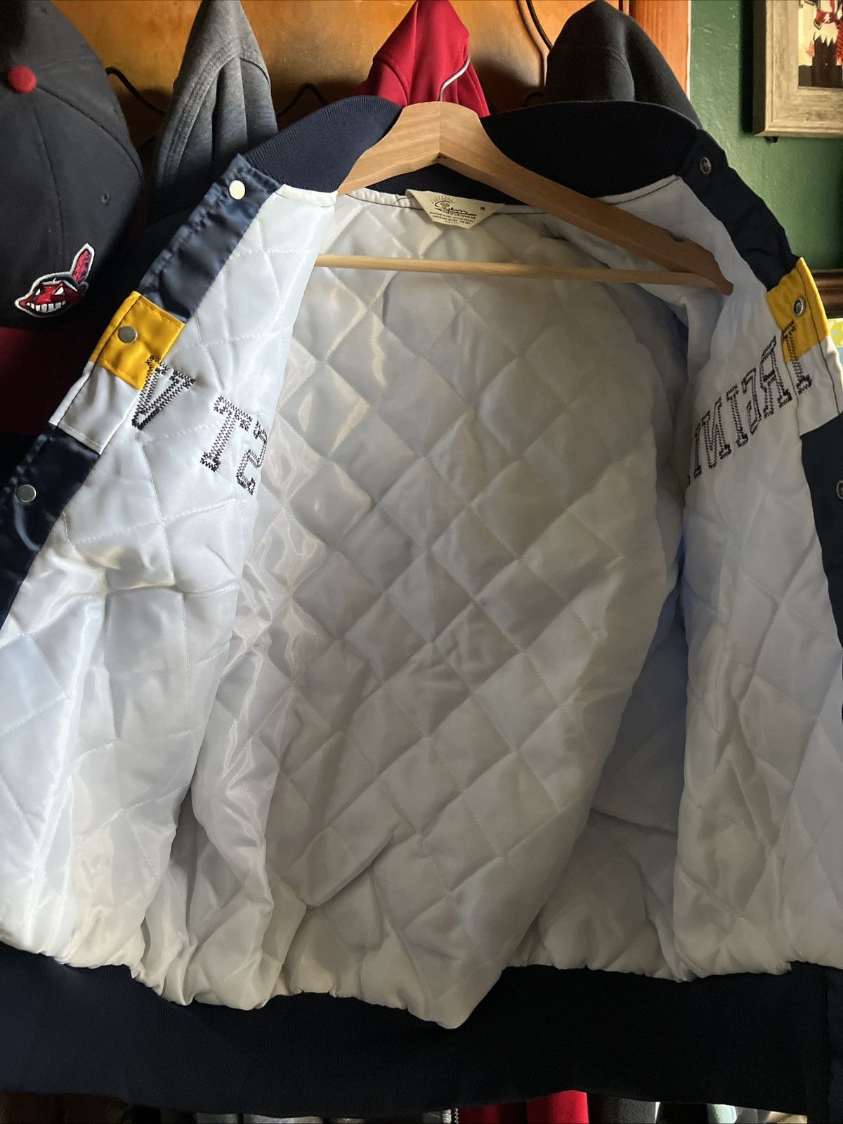 Other Vintage West Virginia Satin Jacket Navy Blue Size M Size US M / EU 48-50 / 2 - 3 Thumbnail