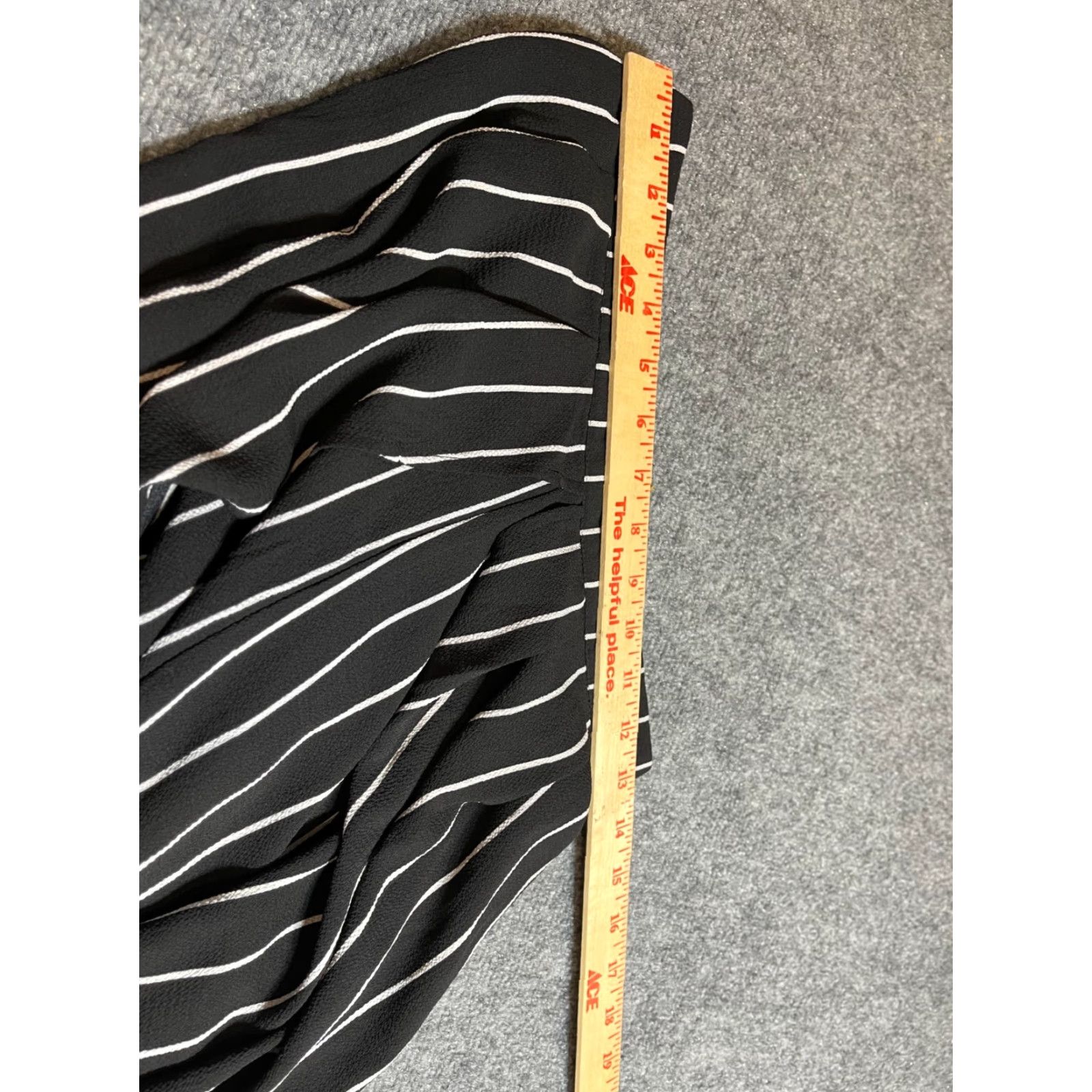 Vintage **White Stretch Black Women's Medium Jogger Pants** User: **White Stretch Black Women's Medium Jogger Pants** Size 32" / US 10 / IT 46 - 3 Thumbnail