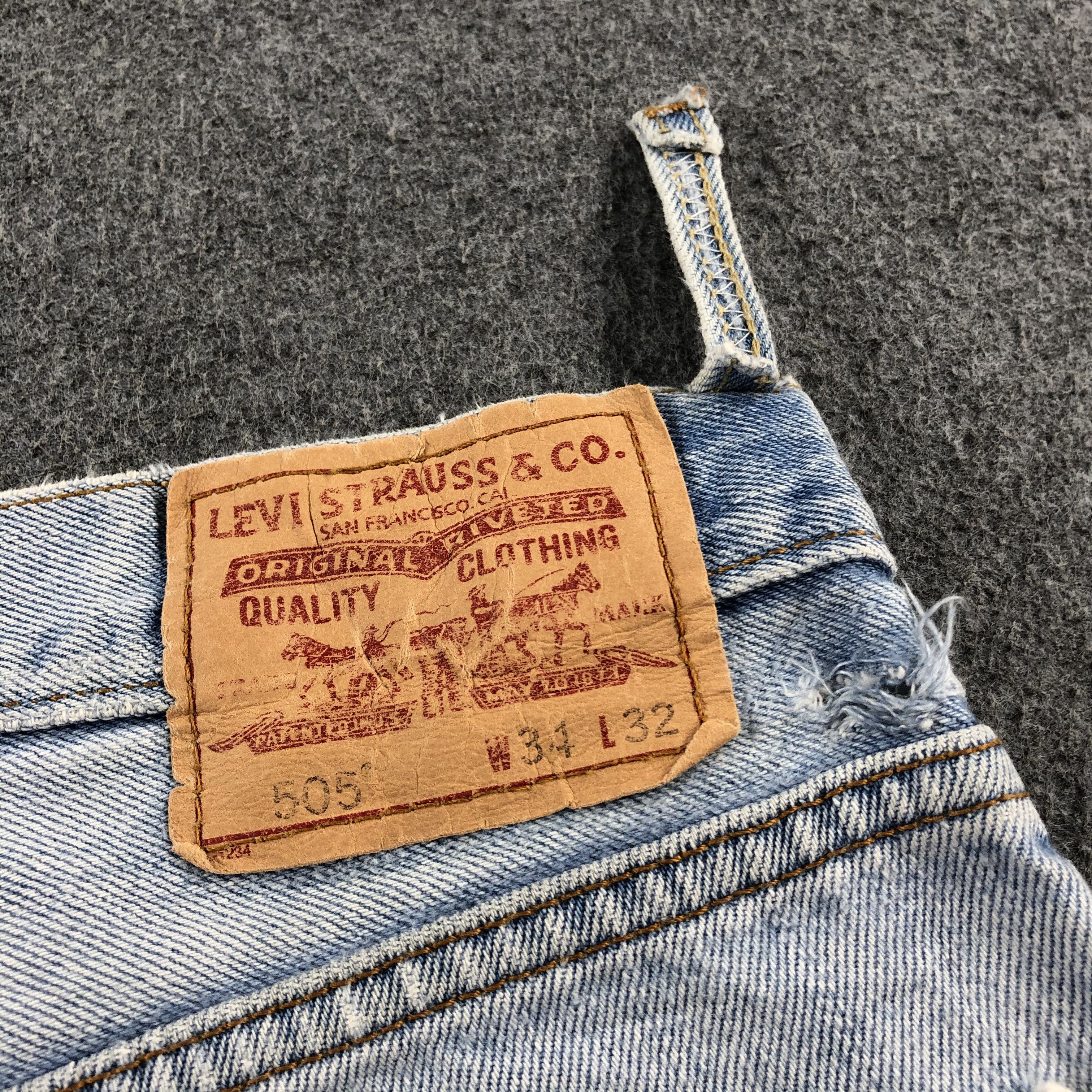 Levi's Vintage Light Wash Levis 505 Jeans-J2469 Size US 34 / EU 50 - 5 Thumbnail