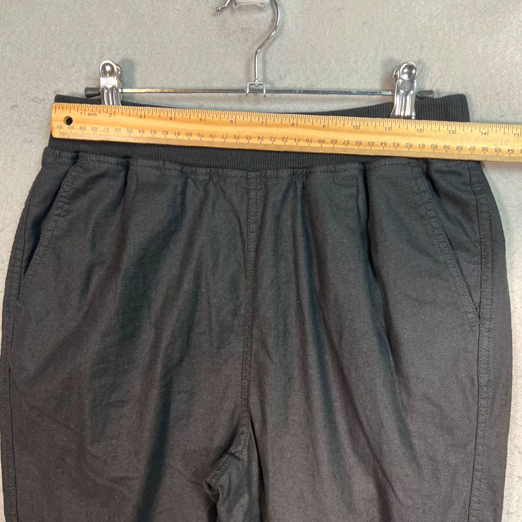 Vintage Beams Heart Japan Black Mens Size Small Jogger Pants Tapered Leg Vintage/Adult Mens Small Flat Front Drawstring 27in Inseam 22in N/A Size US 29 - 5 Thumbnail