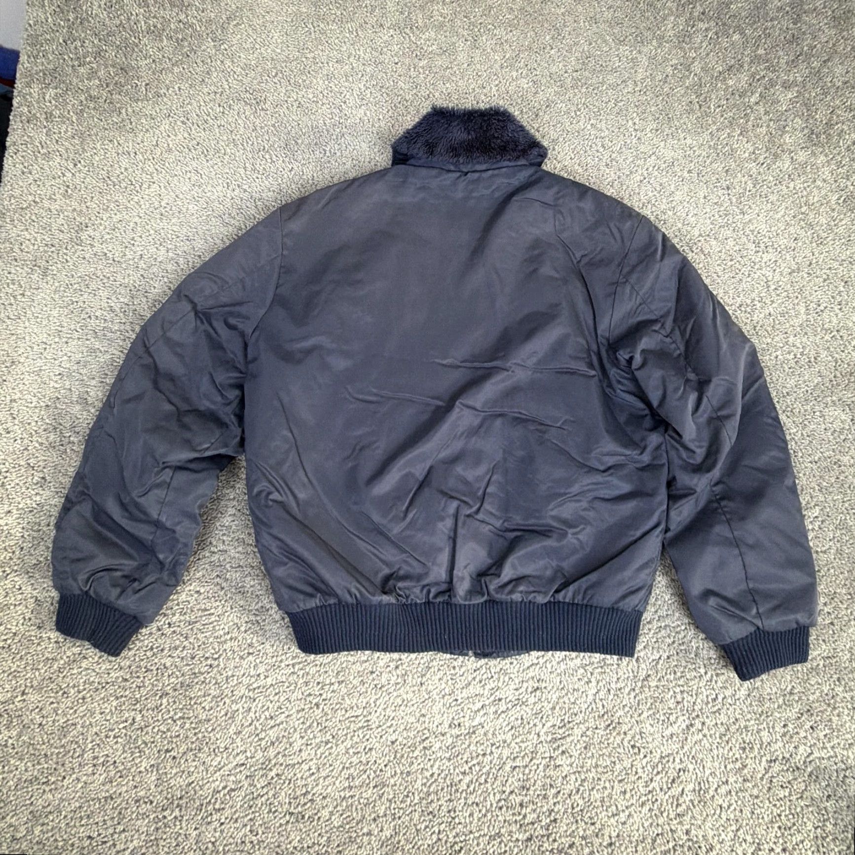 Sears VINTAGE Sears Work Leisure Jacket Mens M Blue Nylon Fur Collar Lined Japan Bomber Quilted Zip Insulated Pockets Casual Workwear Size US M / EU 48-50 / 2 - 4 Thumbnail