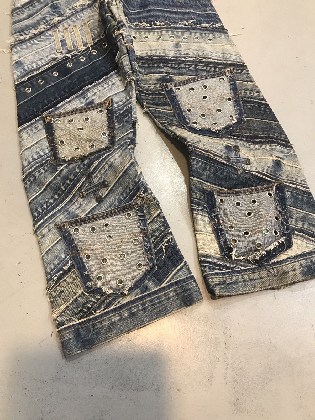 Levi's Vintage upcycled Heavy patch jeans Size US 30 / EU 46 - 5 Thumbnail