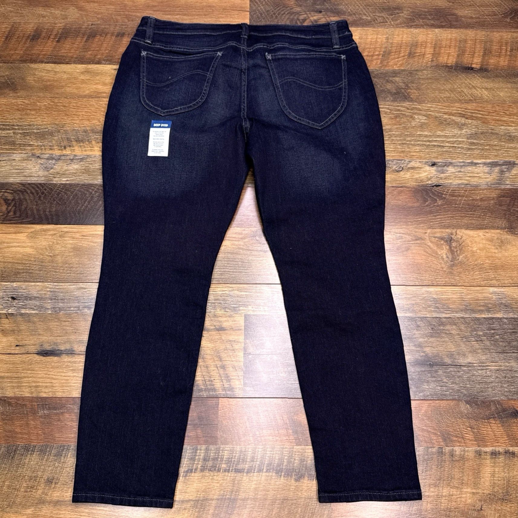 Lee Lee Riders Jeans Womens 16 Petite Mid Rise Skinny Stretch Denim Blue 5-Pocket Logo Zip Inseam 24.5in Regular 33W Size 38" / US 16 / IT 52 - 3 Thumbnail