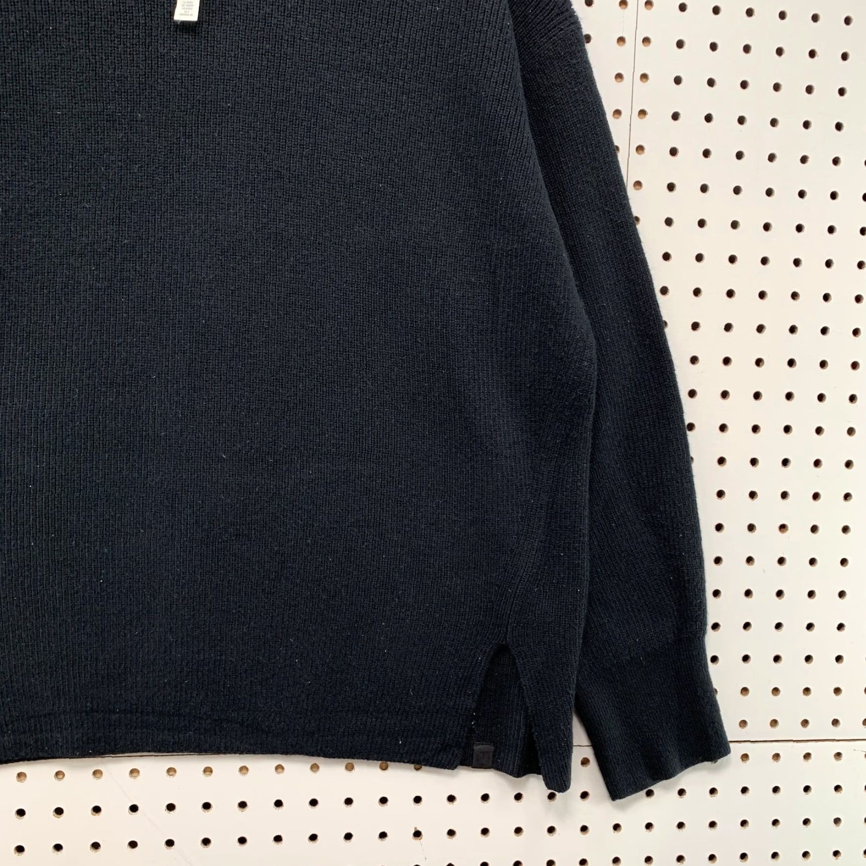 Lululemon Lululemon Merino Wool Pullover Sweater Womens Size 12 Black RIb Knit Size XL / US 12-14 / IT 48-50 - 7 Thumbnail