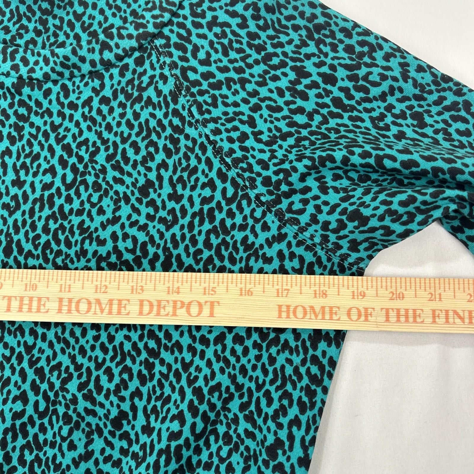 Designer JUN & IVY vintage animal print green black sweatshirt Sz-XS Size XS / US 0-2 / IT 36-38 - 3 Thumbnail