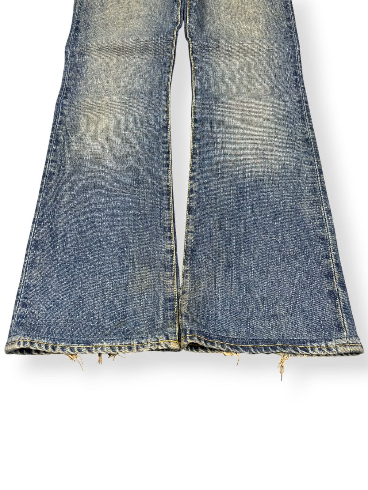 Vintage Vintage Y2K Blue Cult Midrise Flare Leg Mud Wash Jeans Size 28" / US 6 / IT 42 - 6 Thumbnail