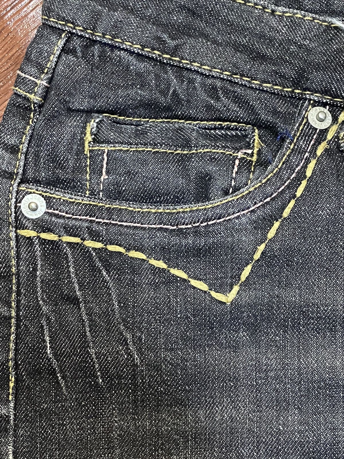 Japanese Brand Vintage Japanese Brands Blue Wash Embroidered Flare Jeans Size 28" / US 6 / IT 42 - 11 Thumbnail