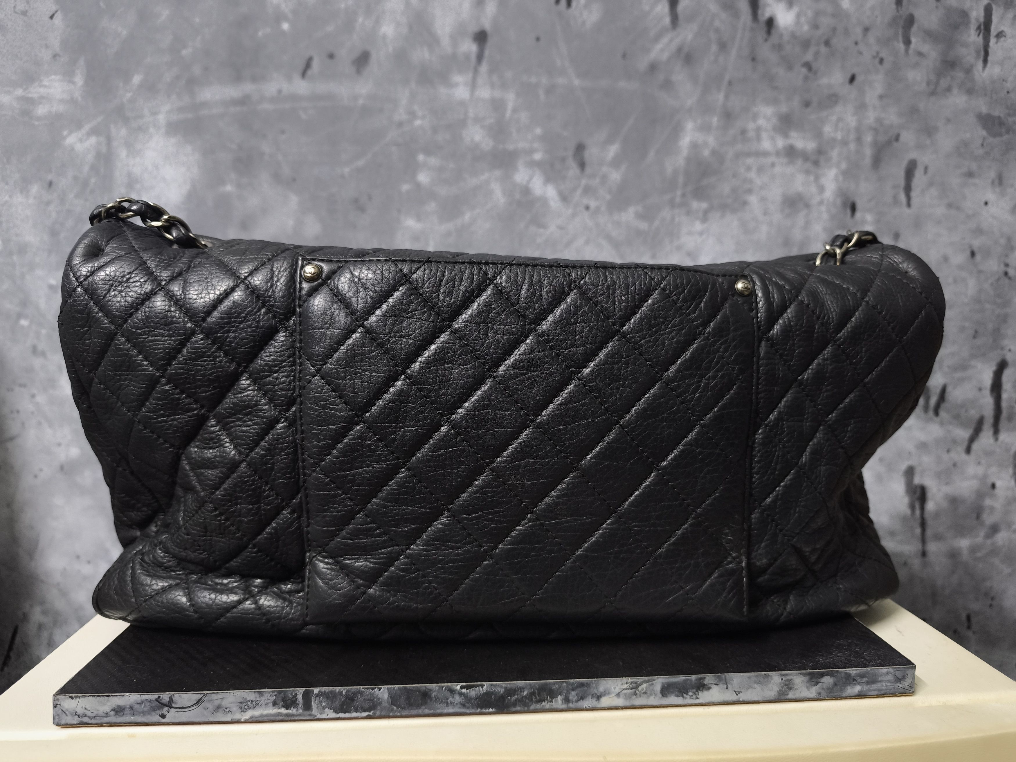 Chanel Chanel XXL airline flap bag (charcoal) Size ONE SIZE - 2 Thumbnail