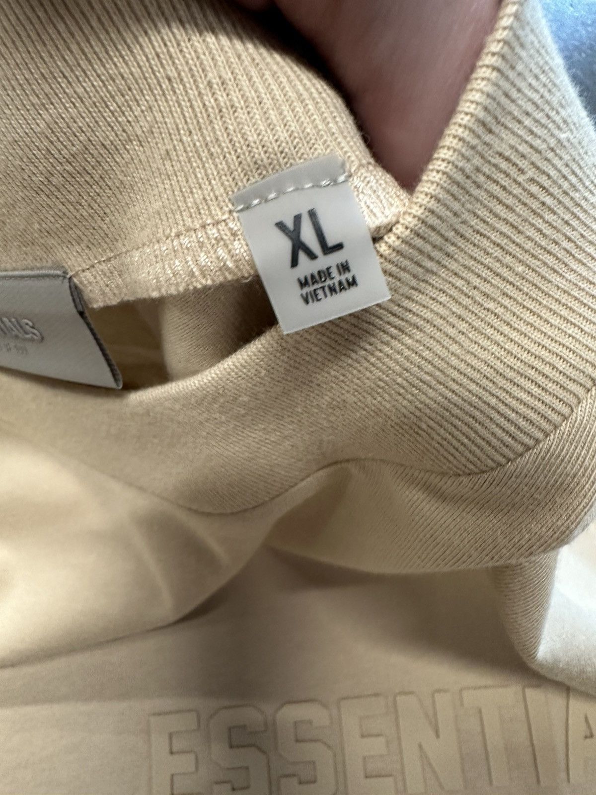 Fear of God Fear of God Essentials SS Tee Sand Size US XL / EU 56 / 4 - 3 Thumbnail