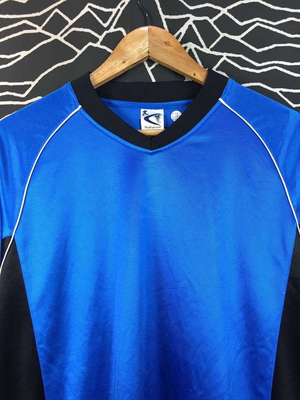 Japanese Brand Vtg Valsport Japan Padded Elbows Goalkeeper Jersey Size US L / EU 52-54 / 3 - 3 Thumbnail