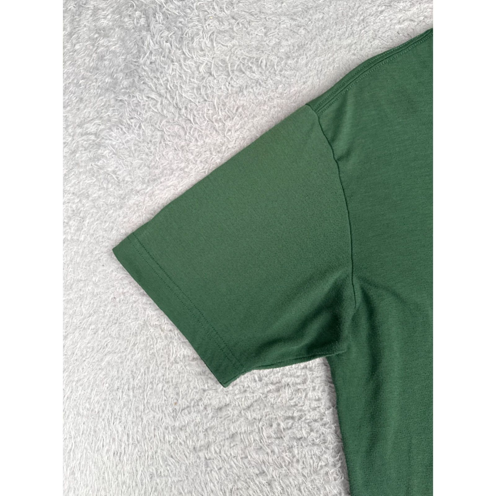 The North Face The North Face Shirt Men Medium Green Short Sleeve Crew Vaporwick Polyester Size US M / EU 48-50 / 2 - 3 Thumbnail