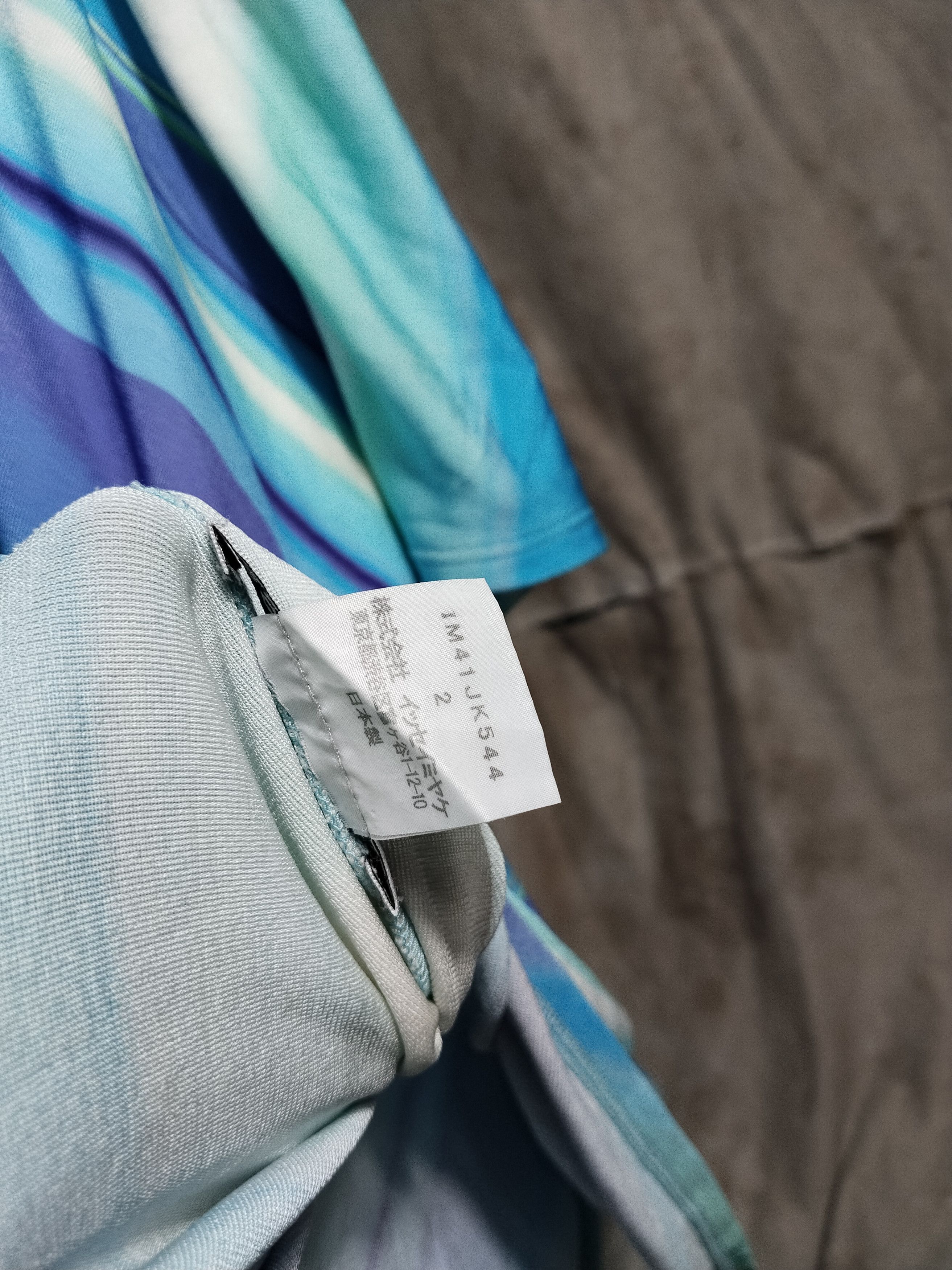 Issey Miyake × Japanese Brand × Pleats Please Issey Miyake ISSEY MIYAKE rainbow poncho shirt Size XS / US 0-2 / IT 36-38 - 4 Thumbnail