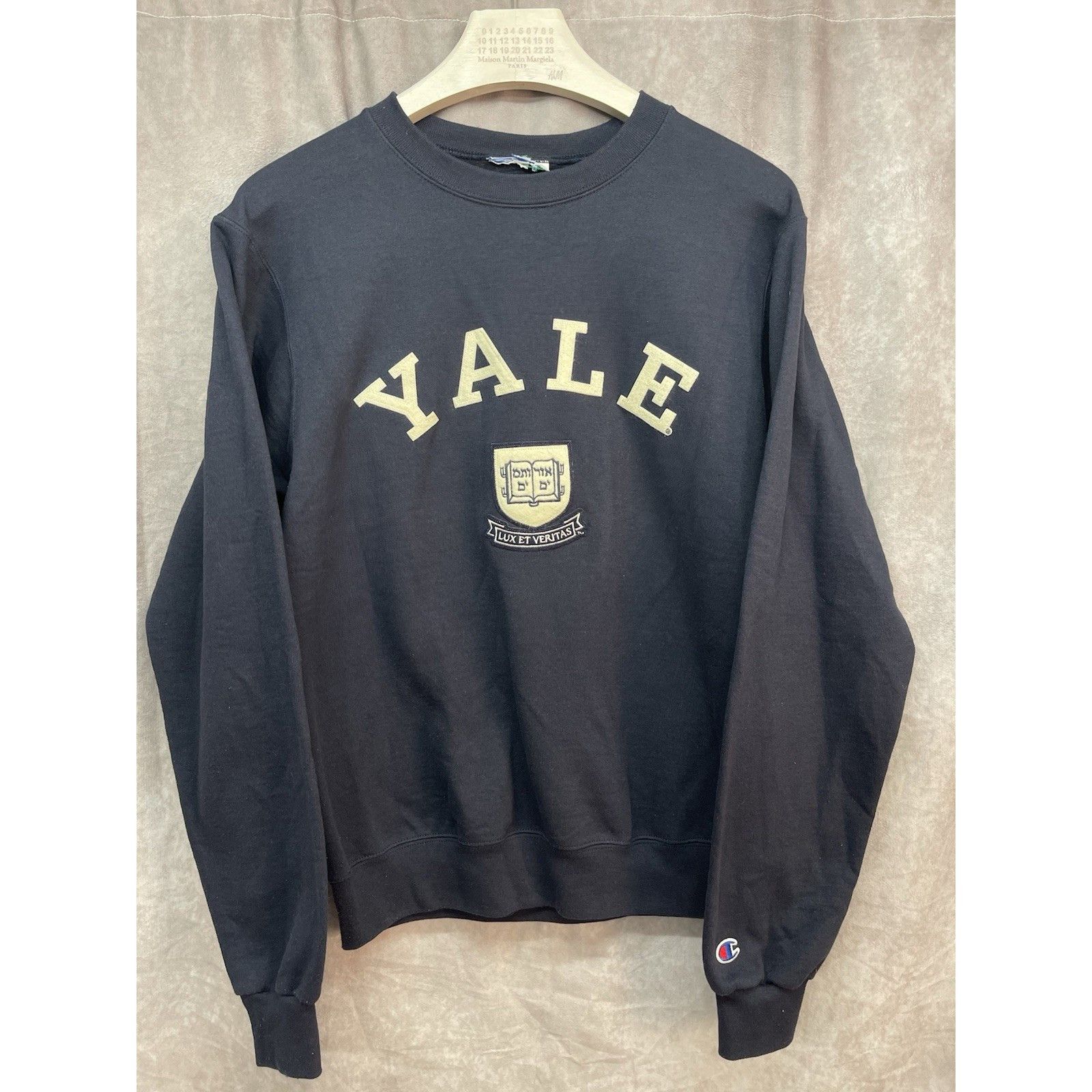 Champion VTG 90s Champion Yale University Sweatshirt Embroidered Medi Size US M / EU 48-50 / 2 - 1 Thumbnail