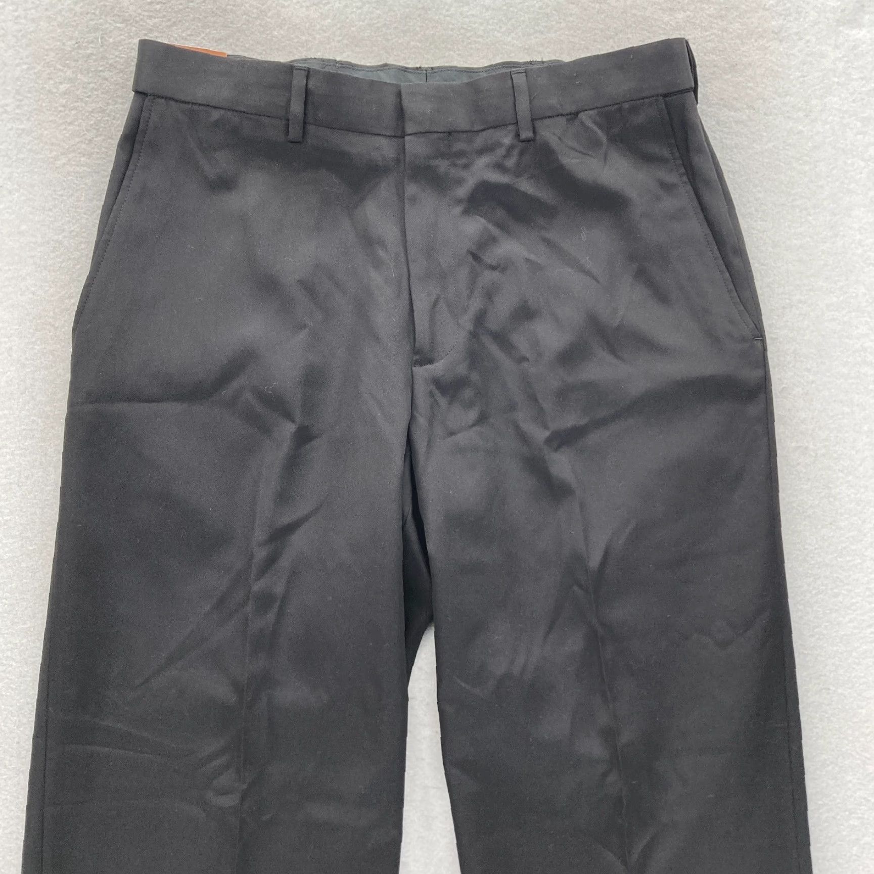 Haggar Haggar Mens Dress Pants 32x30 Black Flat Front NWT Mynx Gabardine Smart Fiber Satin/Polyester Relaxed Classic Rise 30In Inseam Mens Size US 32 / EU 48 - 2 Thumbnail