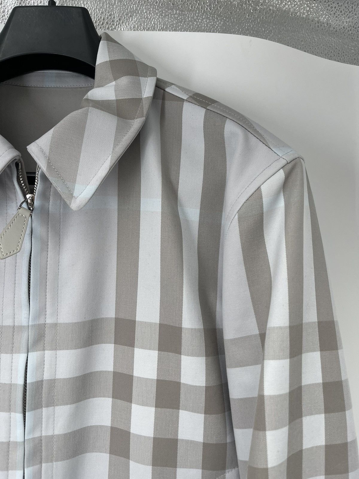 Burberry Burberry Fitzroy Jacket Size M Size US M / EU 48-50 / 2 - 2 Thumbnail