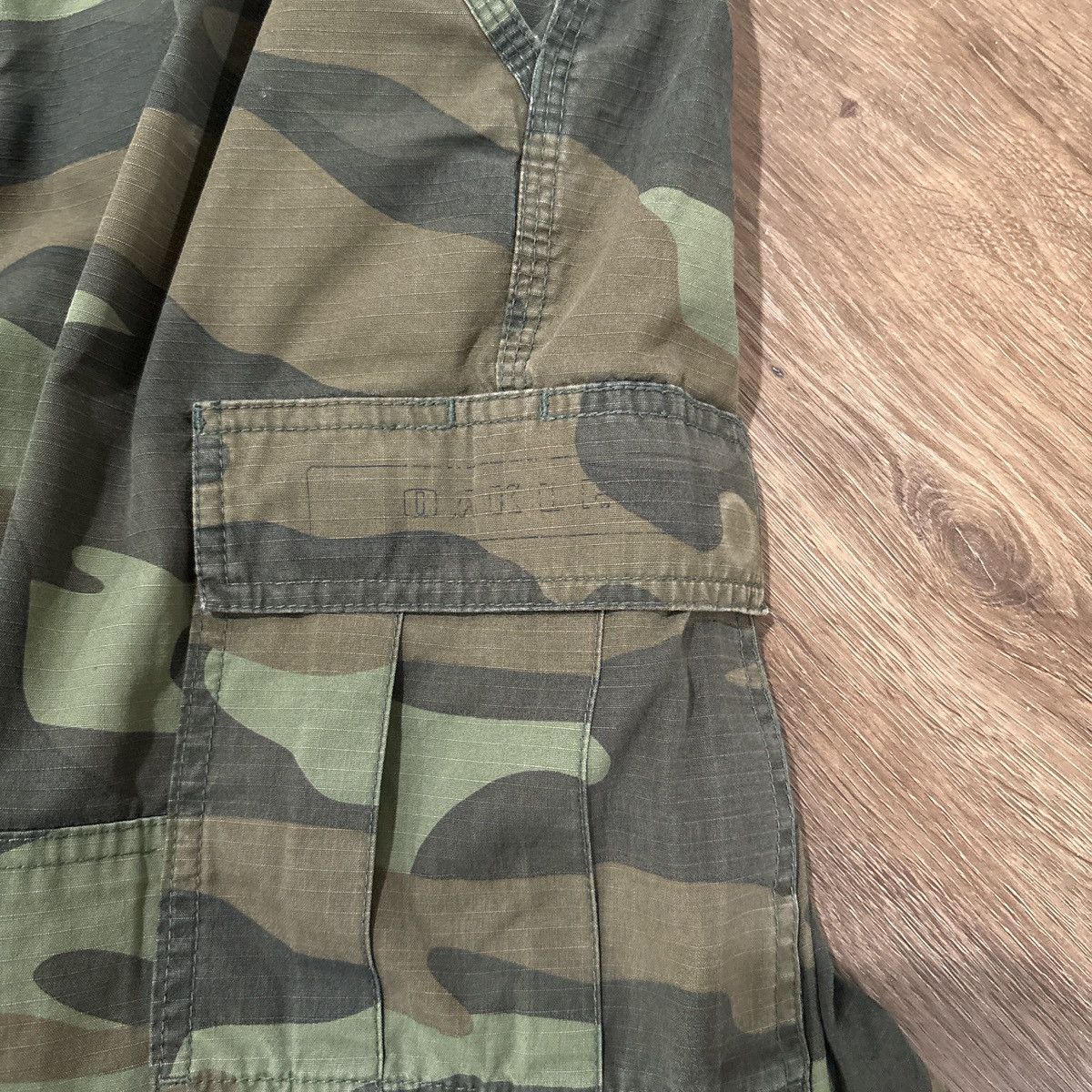 Oakley Oakley Baggy Camo Cargo Shorts Size 36 Size US 36 / EU 52 - 2 Thumbnail