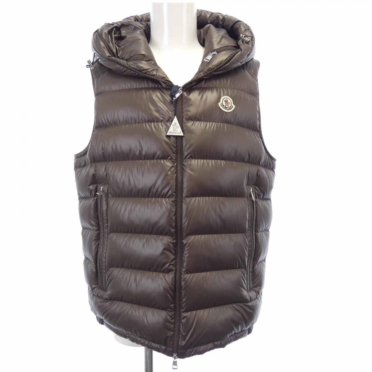 Moncler Moncler Moncler BARANT Down Vest Others Outerwear BARANT DUTY FREE for USA Size ONE SIZE - 1 Thumbnail
