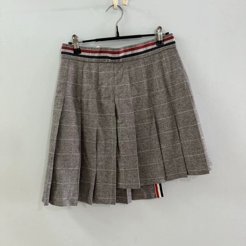 Thom Browne Thom Browne Gray plaid pleated skirt Size 26" / US 2 / IT 38 - 1 Thumbnail