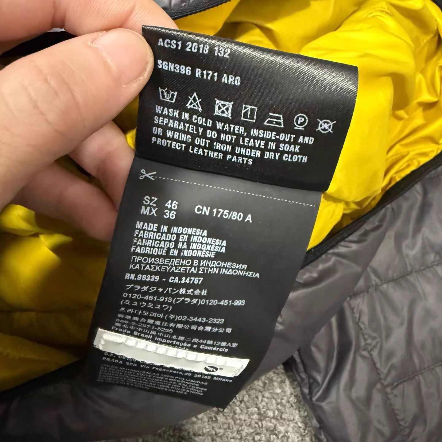 Prada Prada Gray Triangle Logo Down Jacket 46 Unworn Size US S / EU 44-46 / 1 - 5 Thumbnail