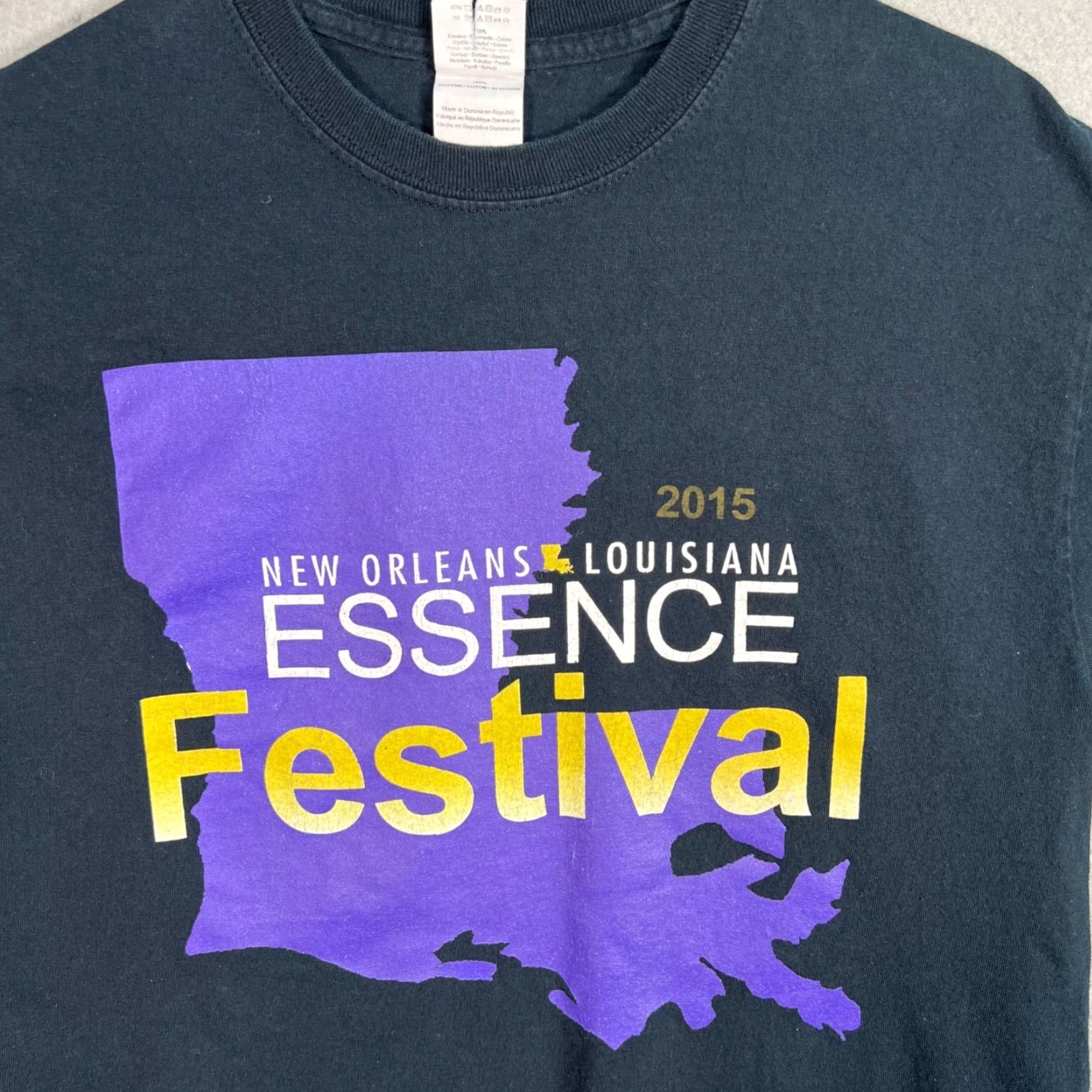 Gildan VINTAGE New Orleans Louisiana Essence Festival 2015 Black T-Shirt Adult Mens Medium M Shirt Mens Black 2015 Celebration Concert Size US M / EU 48-50 / 2 - 5 Thumbnail