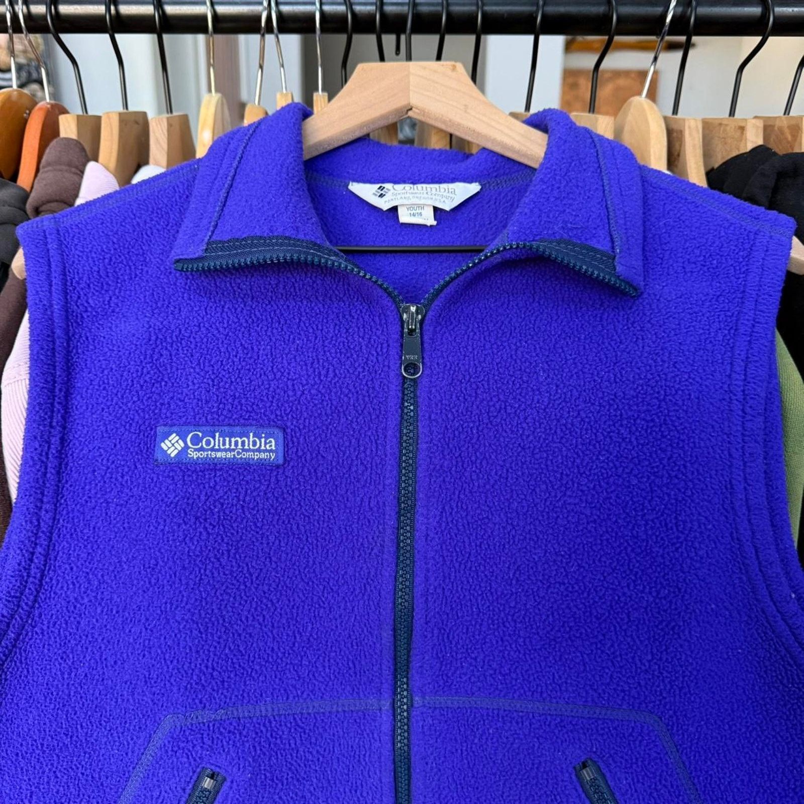 Columbia Vintage Columbia Sportswear Sherpa Vest Youth 14/16 Size US S / EU 44-46 / 1 - 2 Thumbnail
