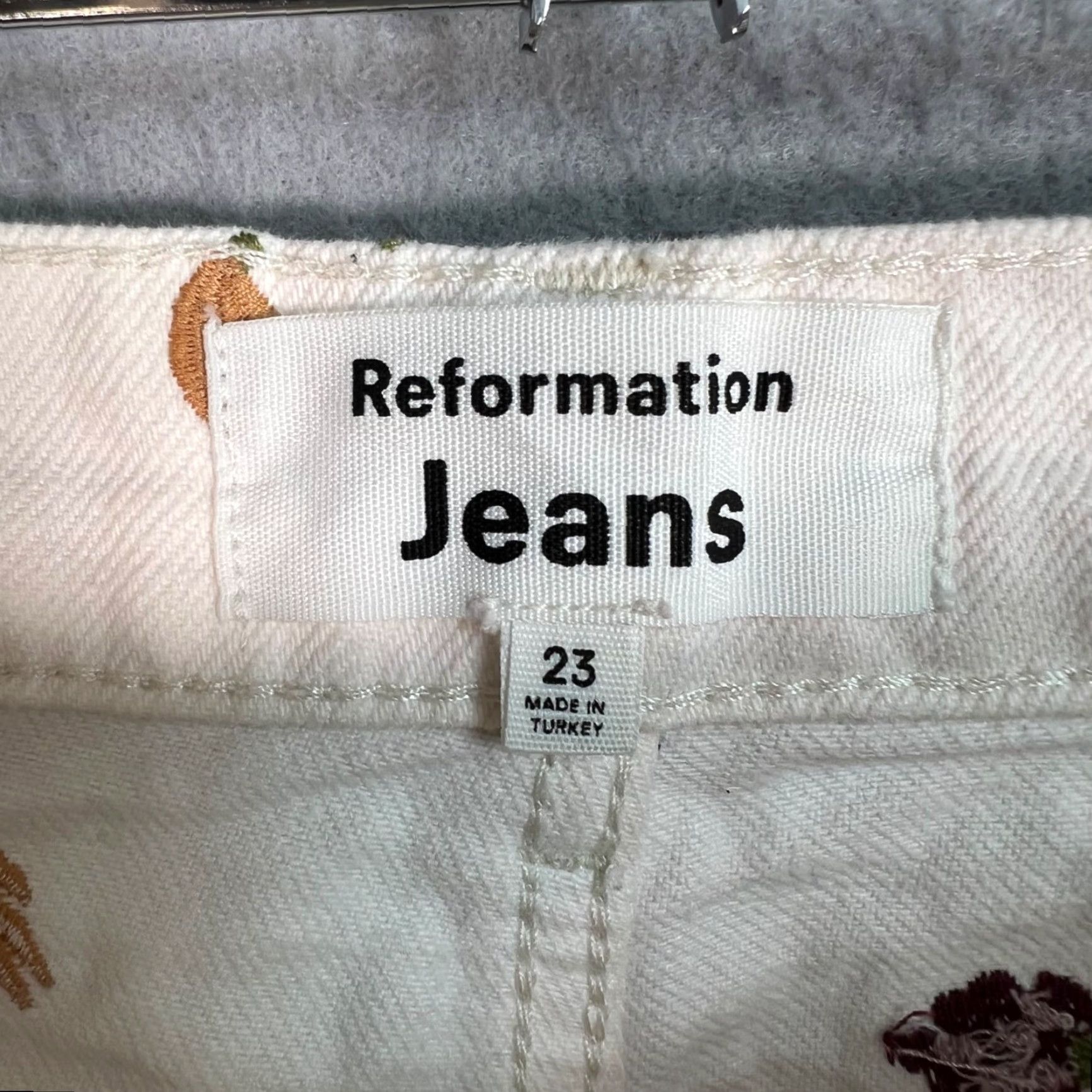 Reformation Reformation Cynthia Jeans Women 23 White Denim High Rise Straight 5-Pocket Size 40" / US 18 - 3 Thumbnail