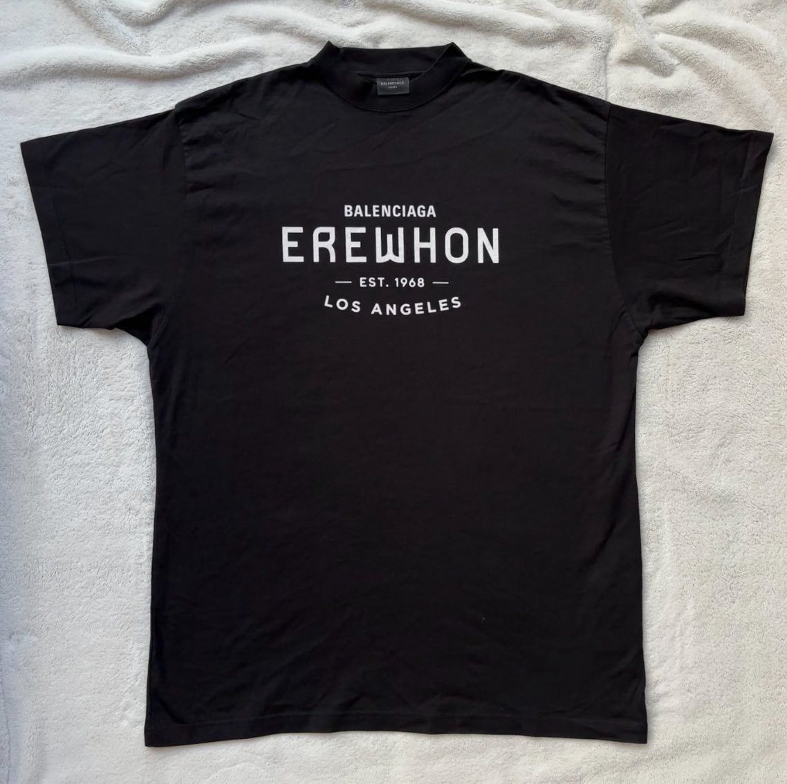 Balenciaga Balenciaga x Erewhon LA Black/White Logo Tee Size US XXL / EU 58 / 5 - 1 Thumbnail