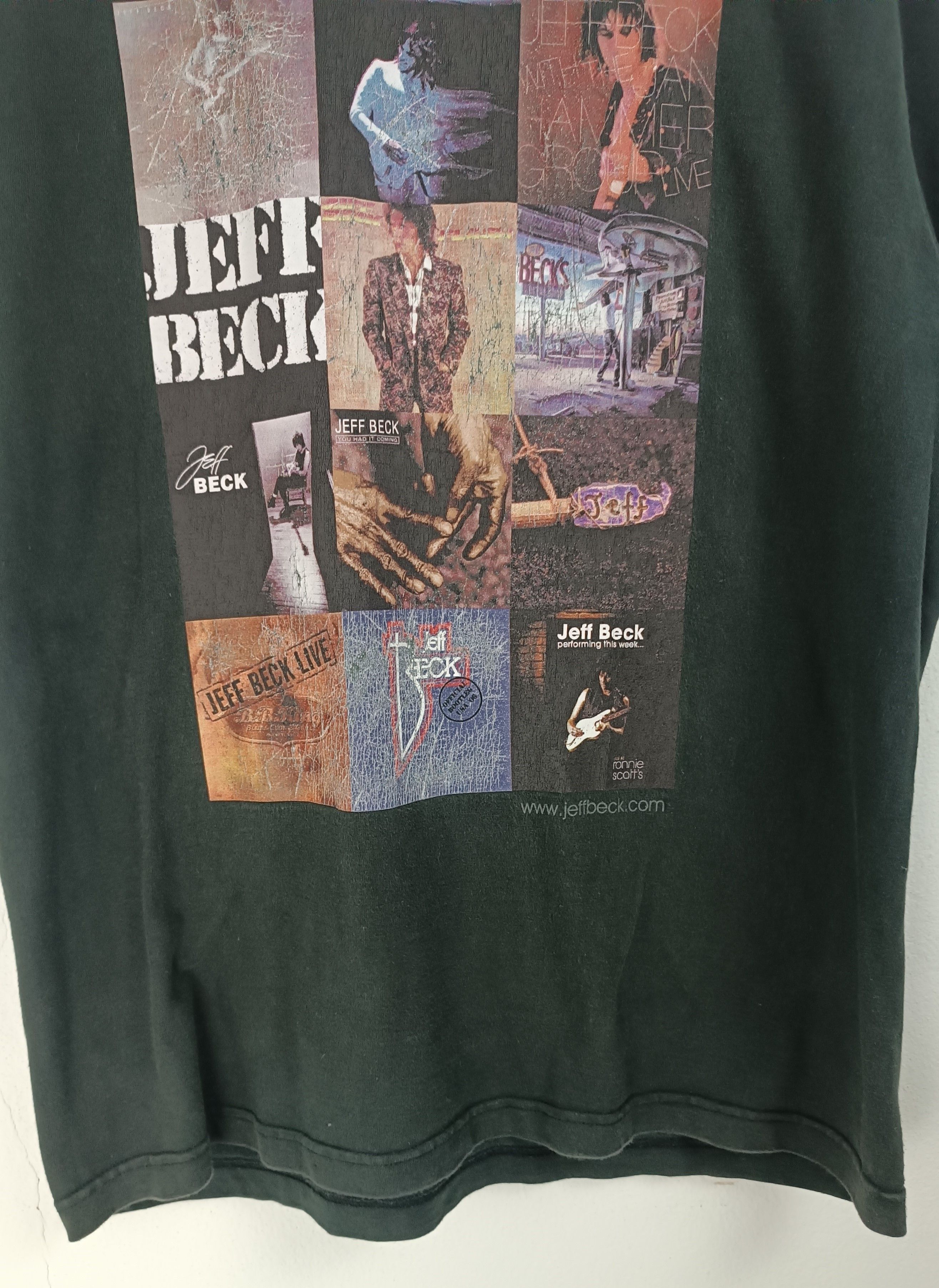 Band Tees VINTAGE '08 JEFF BECK ALBUM COLLECTION FADED TEE YARDBIRDS Size US L / EU 52-54 / 3 - 7 Thumbnail