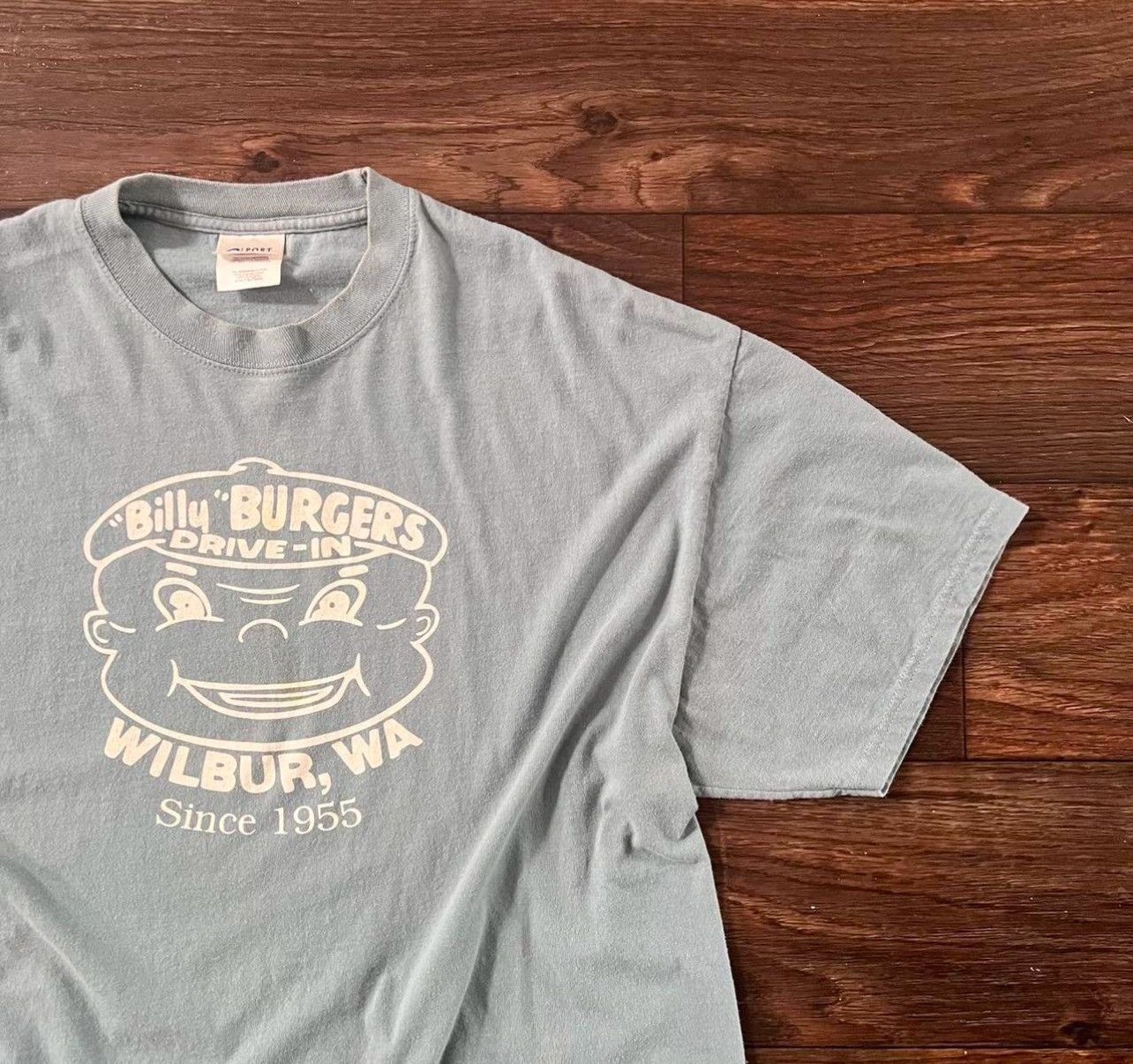 Vintage Vintage Y2K 1995 graphic cheeseburger restaurant promo Size US XXL / EU 58 / 5 - 2 Thumbnail