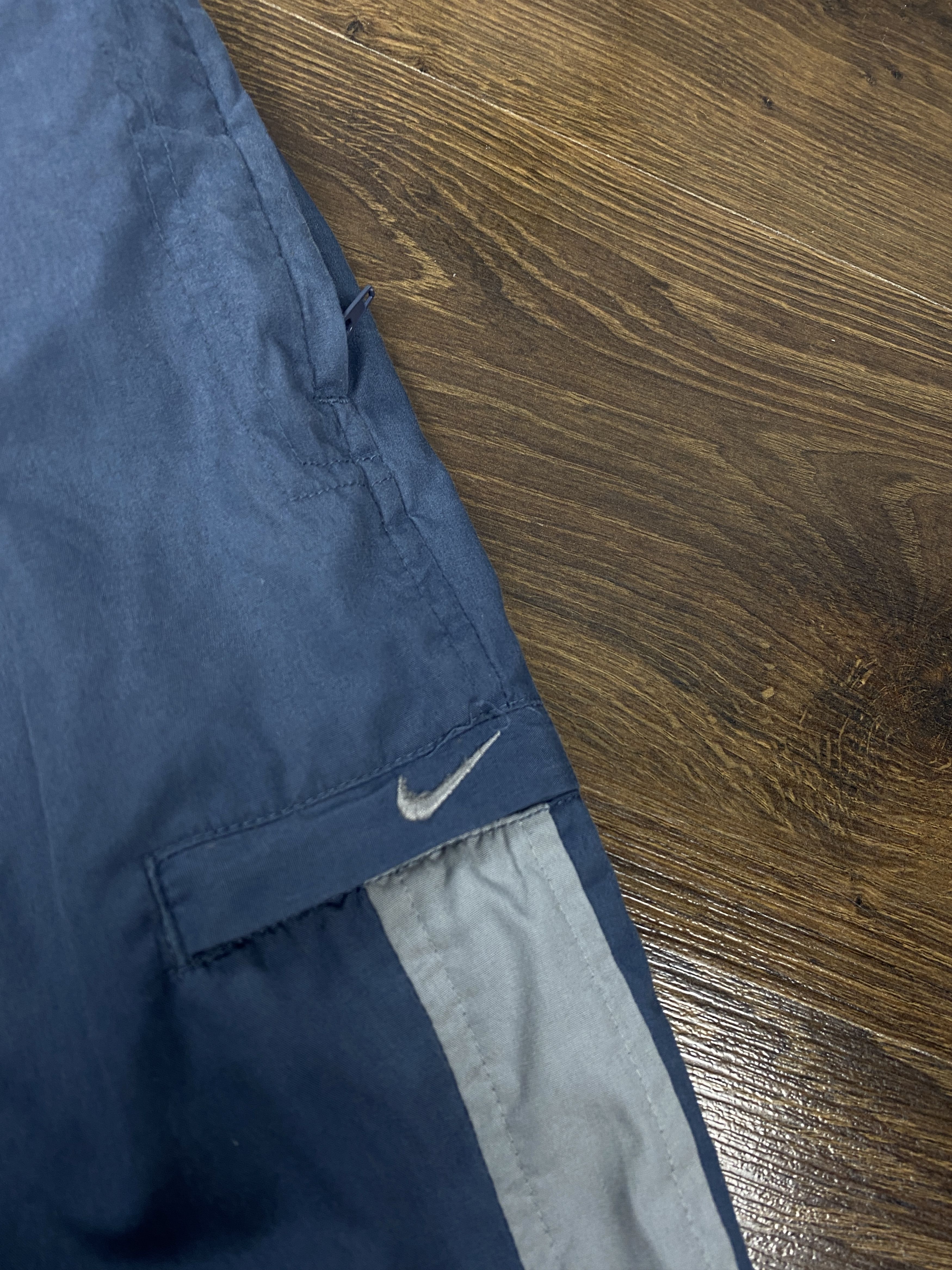 Nike Nike vintage nylon side pocket track pants y2k cargo Size US 36 / EU 52 - 4 Thumbnail