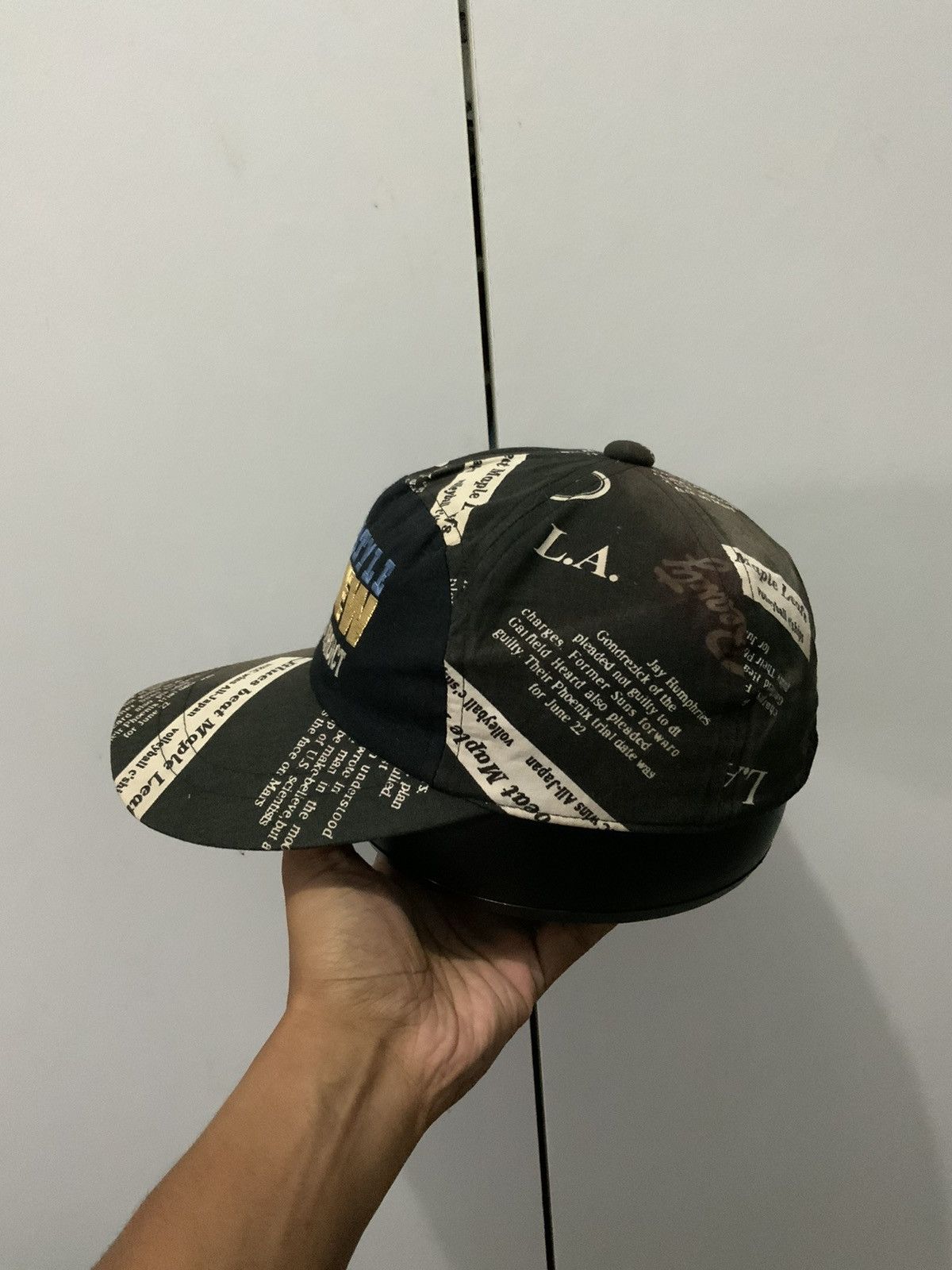 Japanese Brand Review Archive Style Fade Zipper Hat Cap Size ONE SIZE - 3 Thumbnail