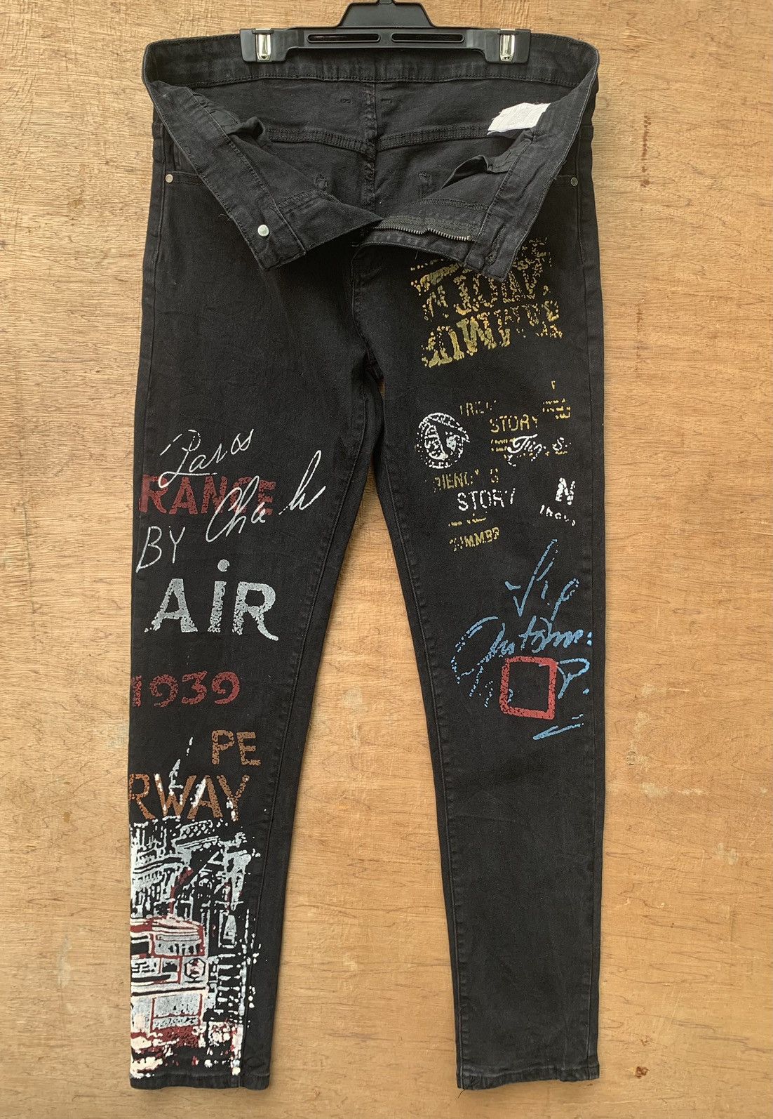 Japanese Brand 🔥 Creative Graffiti Graphic Print Streching Jeans Pants Size US 31 - 18 Thumbnail
