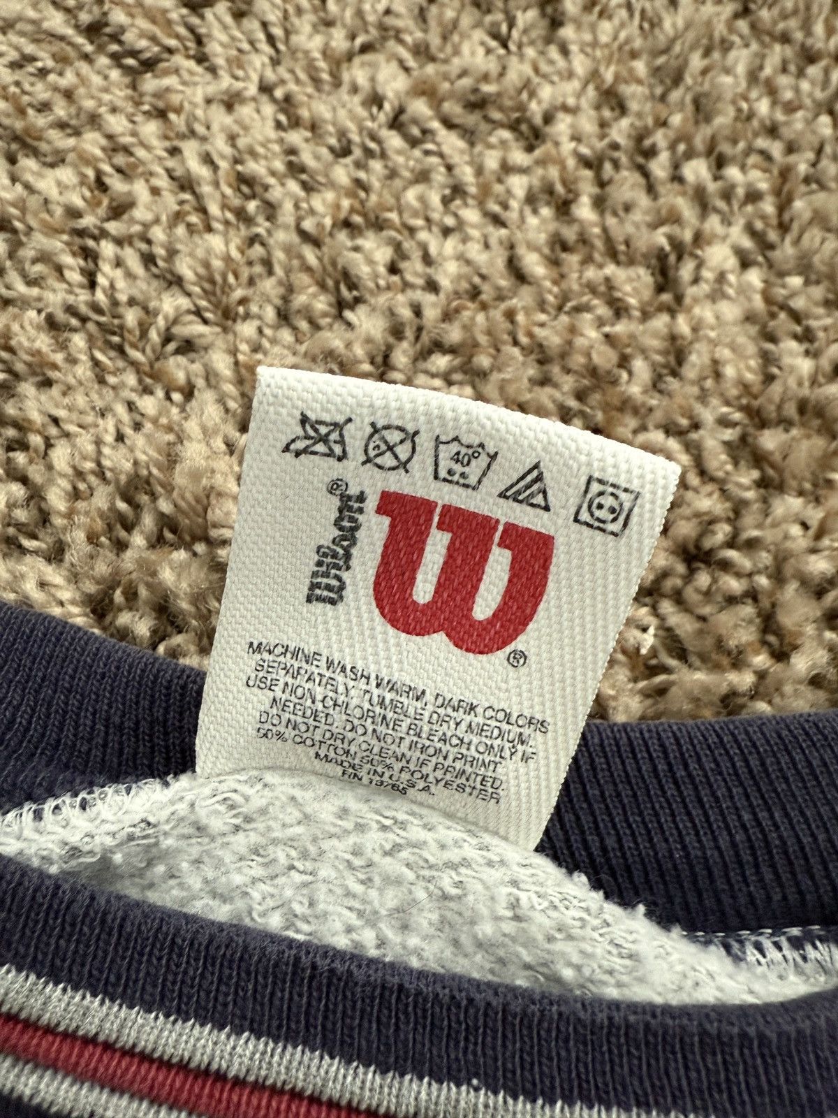 Wilson Vintage distressed crewneck Size US XL / EU 56 / 4 - 4 Thumbnail